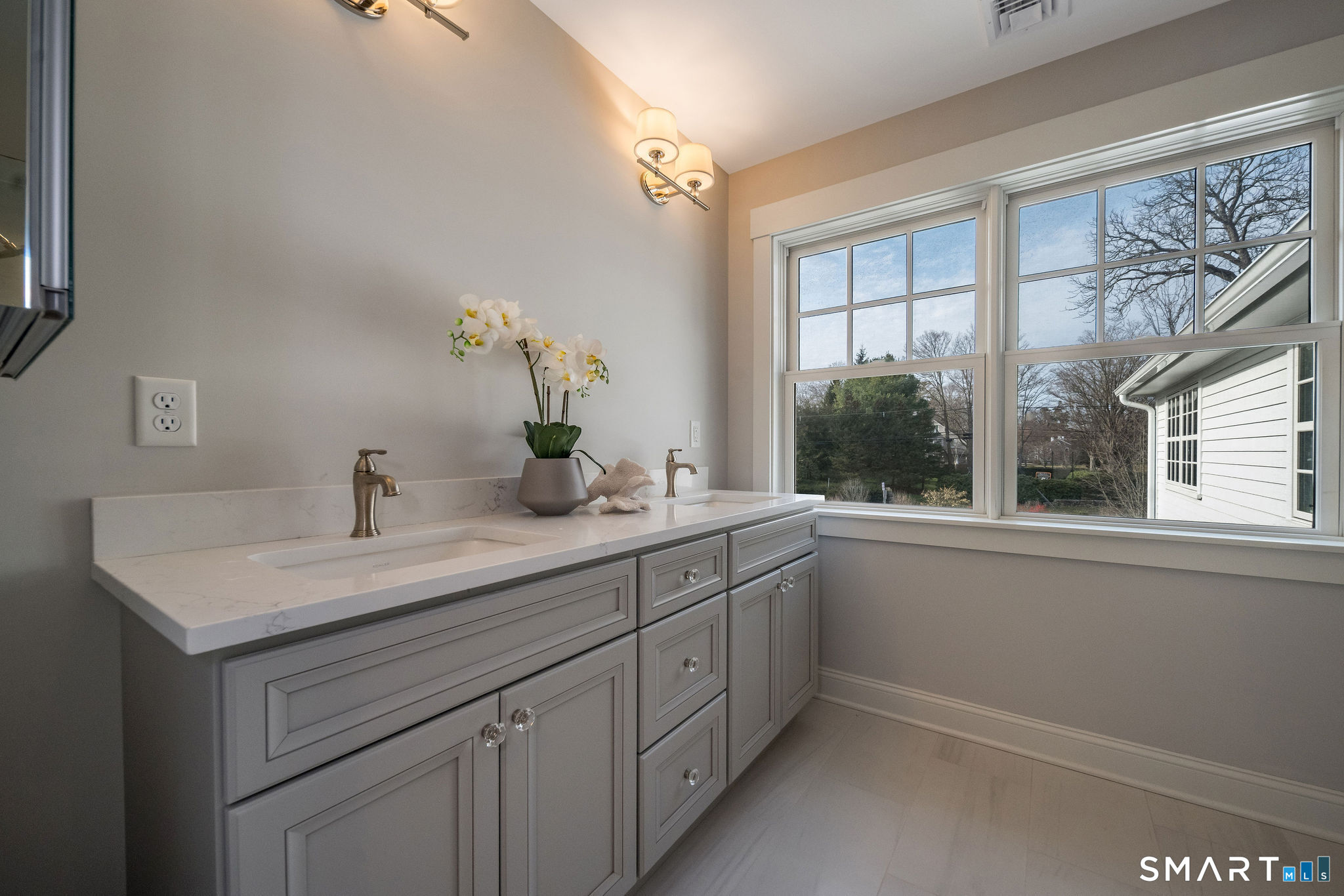 908 Boston Post Road 908