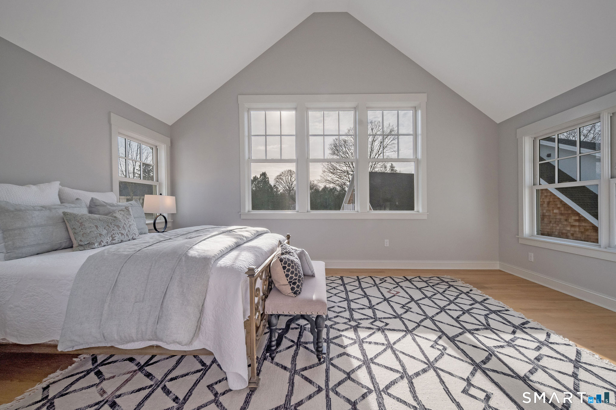 908 Boston Post Road 908