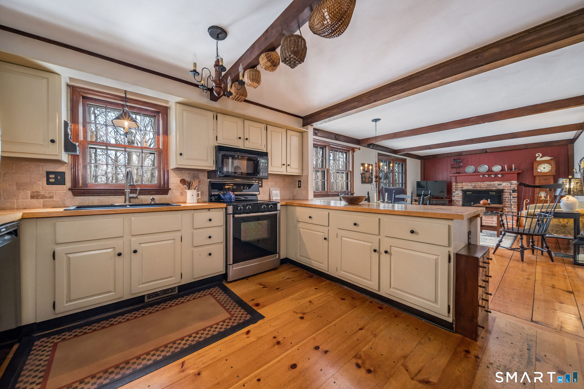 286 Opening Hill Road