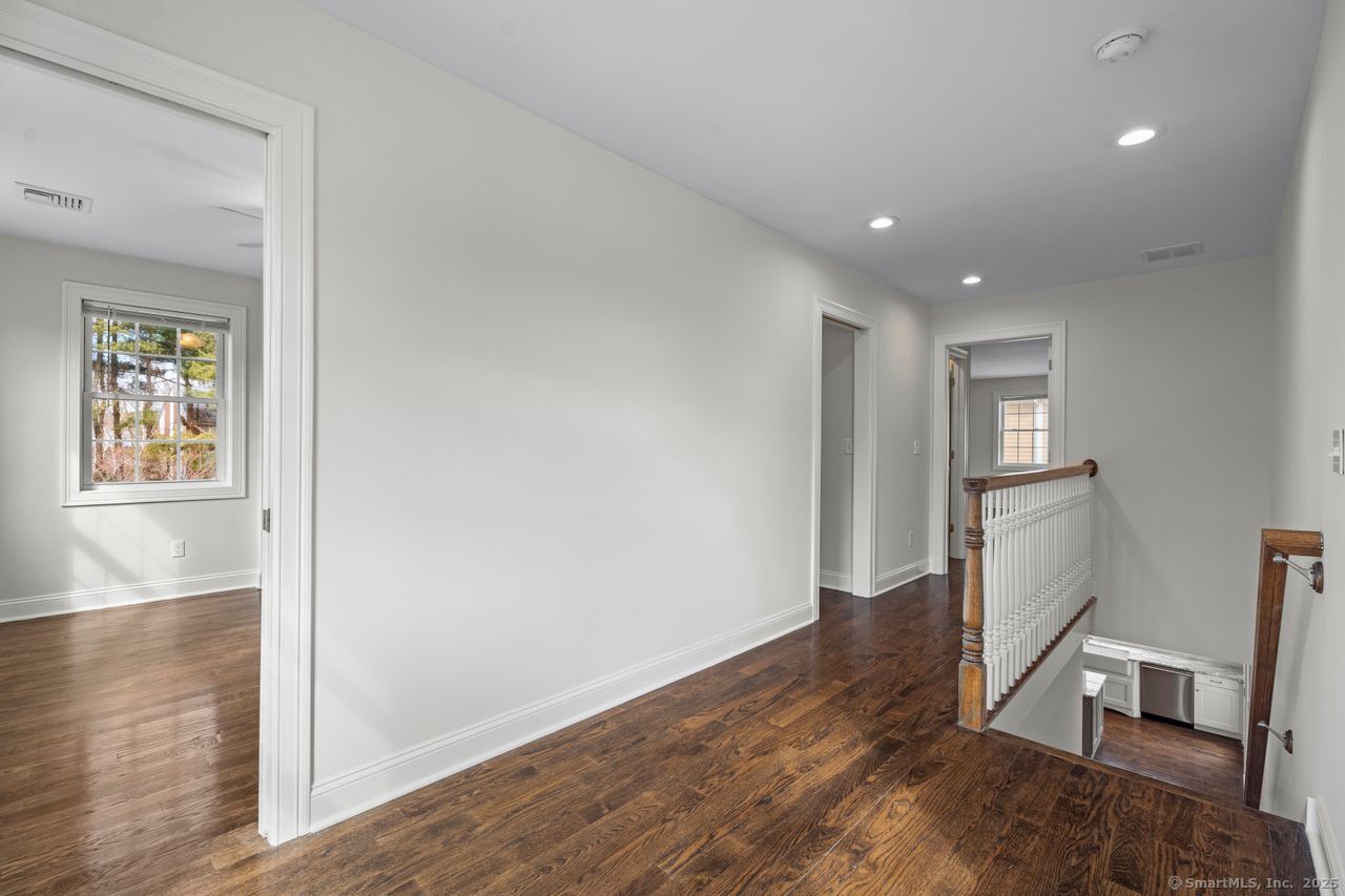 67 Boston Post Road 8