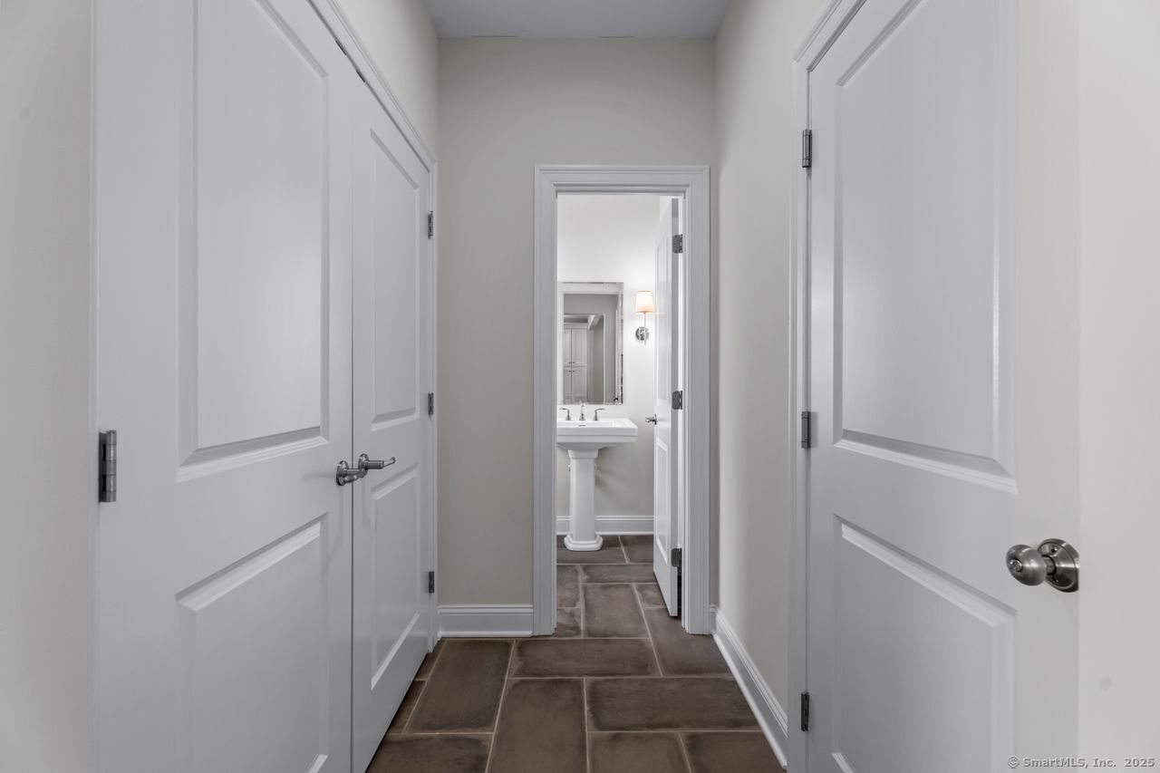 67 Boston Post Road 8