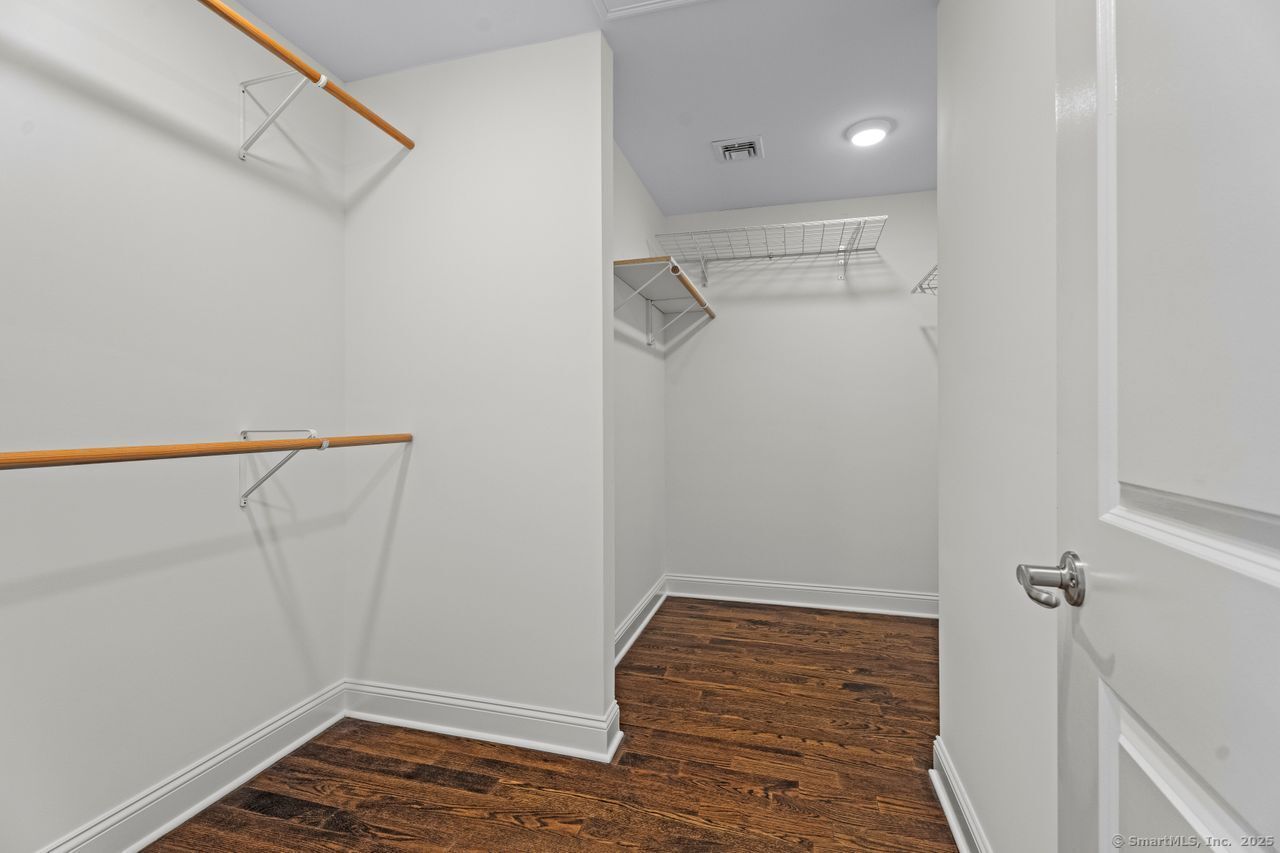 67 Boston Post Road 8