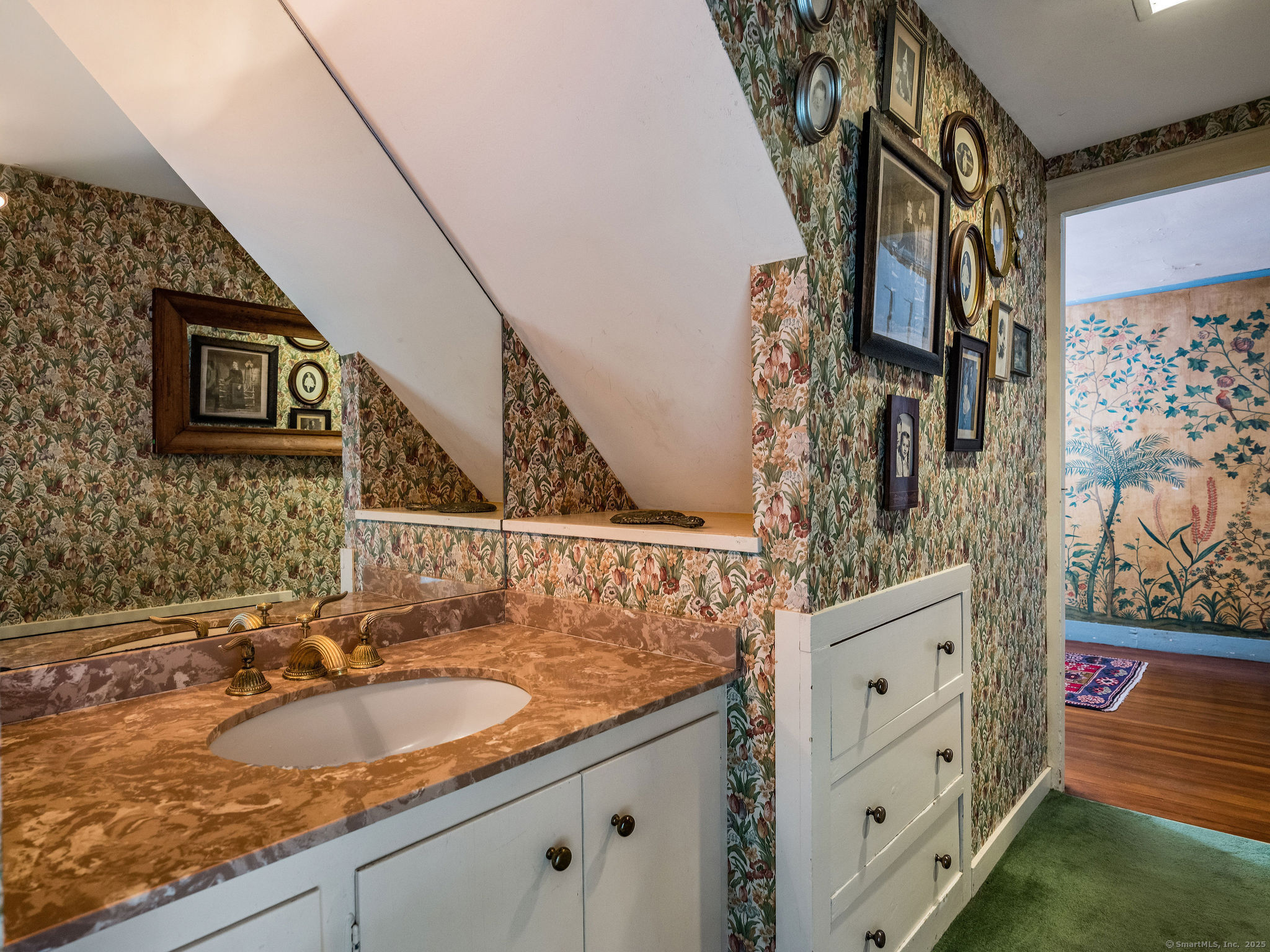 30 Meeting House Lane