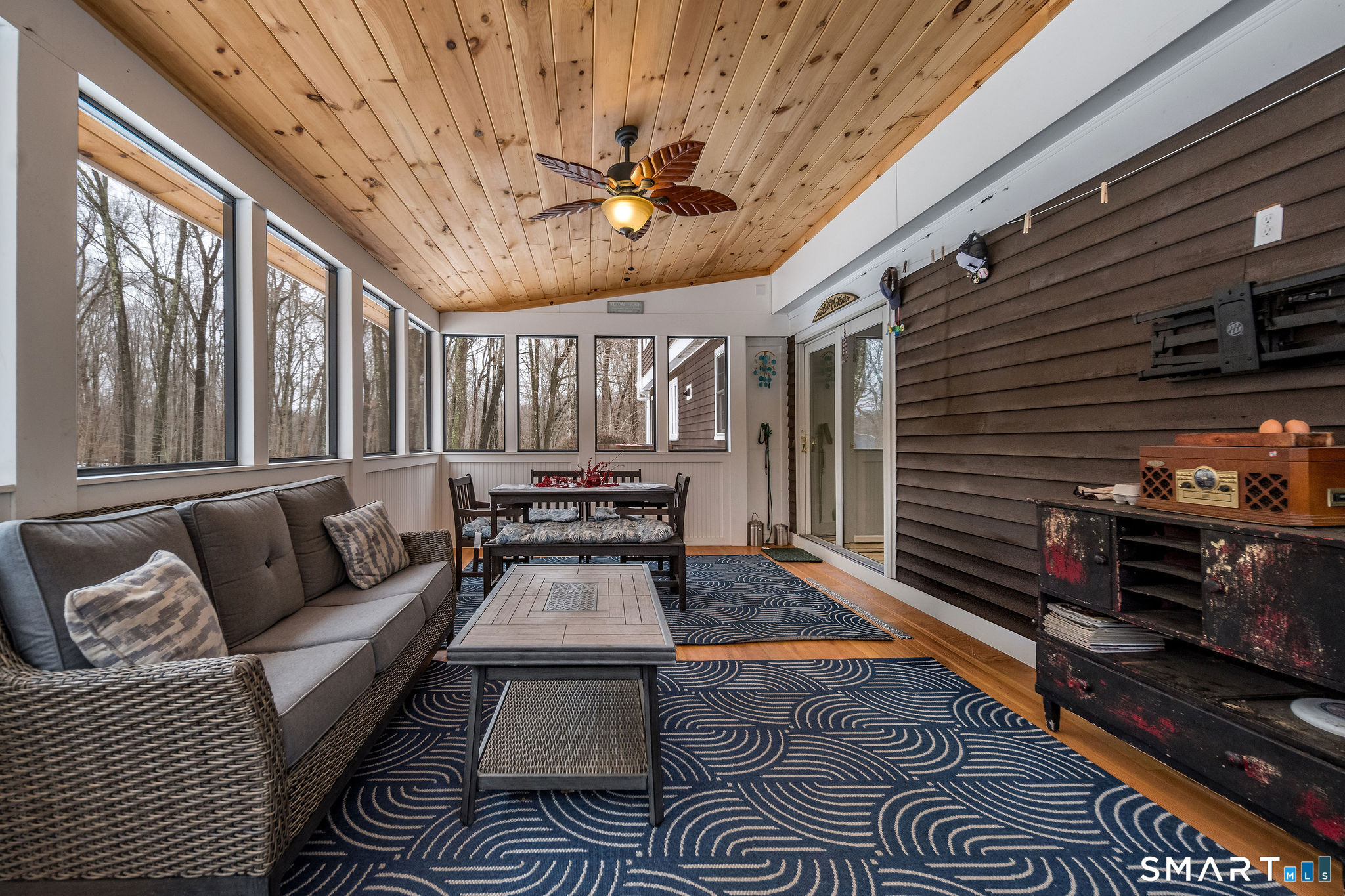 21 Little Hollow Road