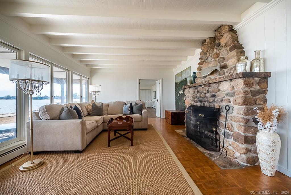 55 Vineyard Place