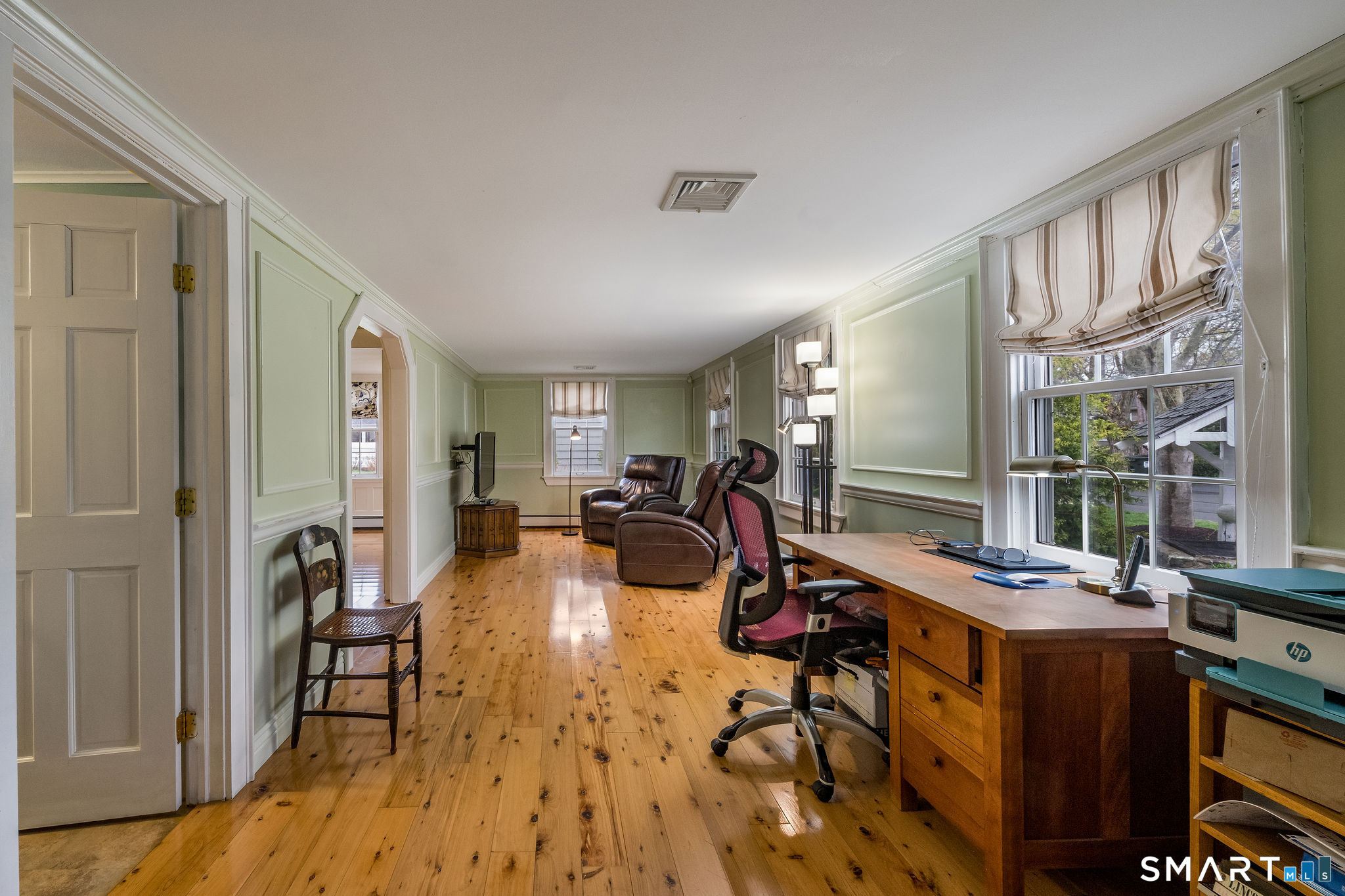 6 Cedar Island Avenue