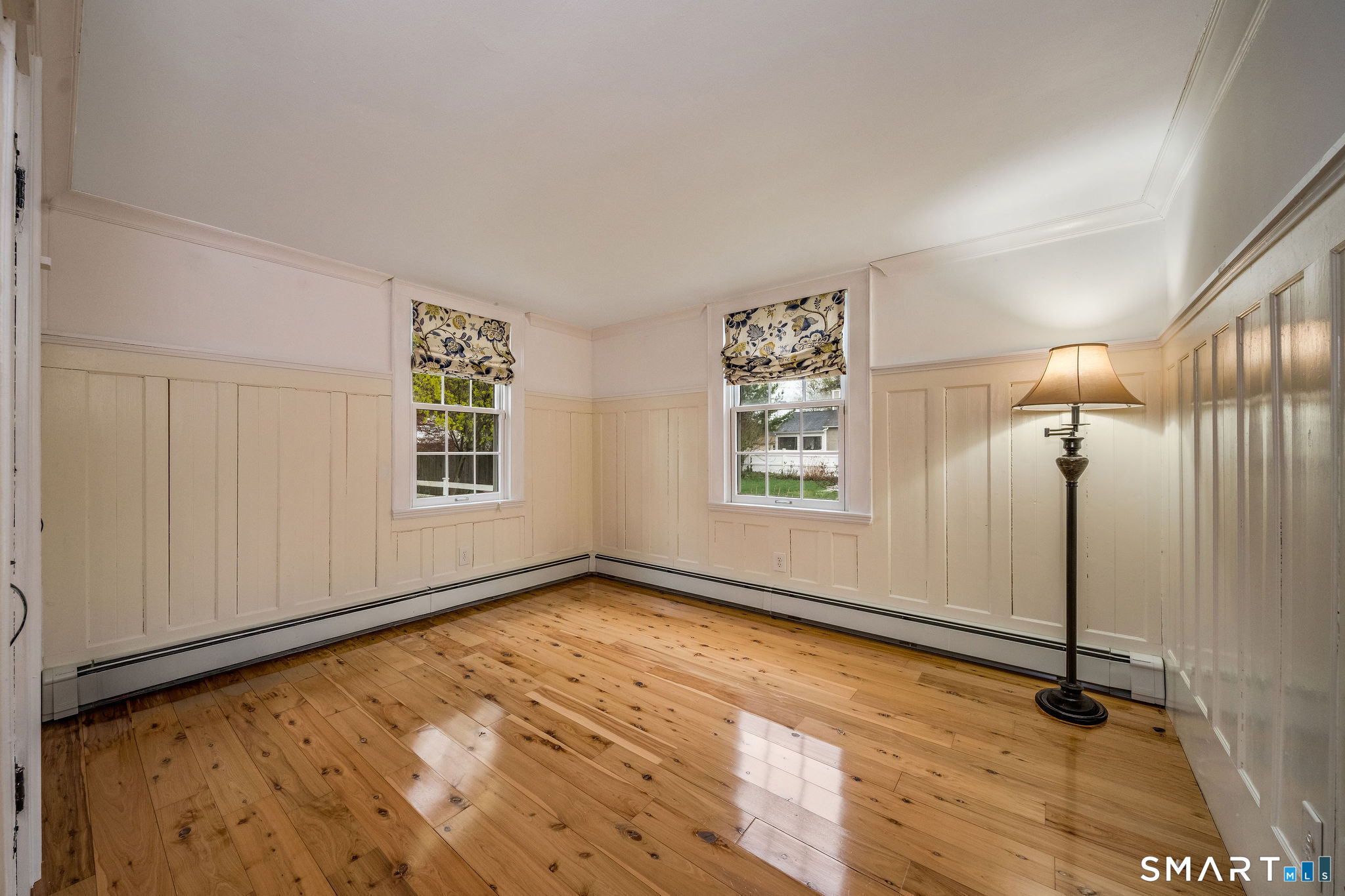 6 Cedar Island Avenue