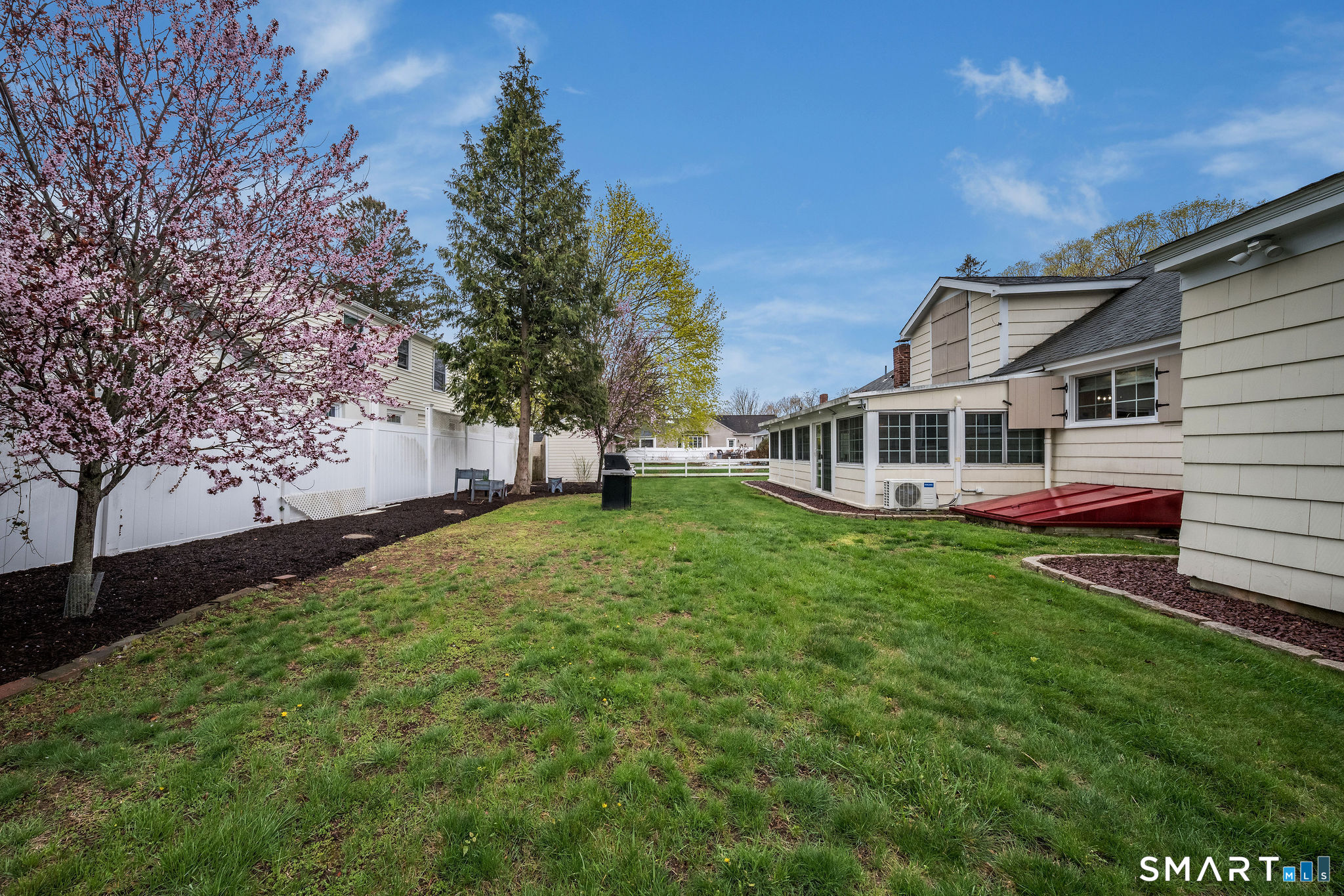 6 Cedar Island Avenue