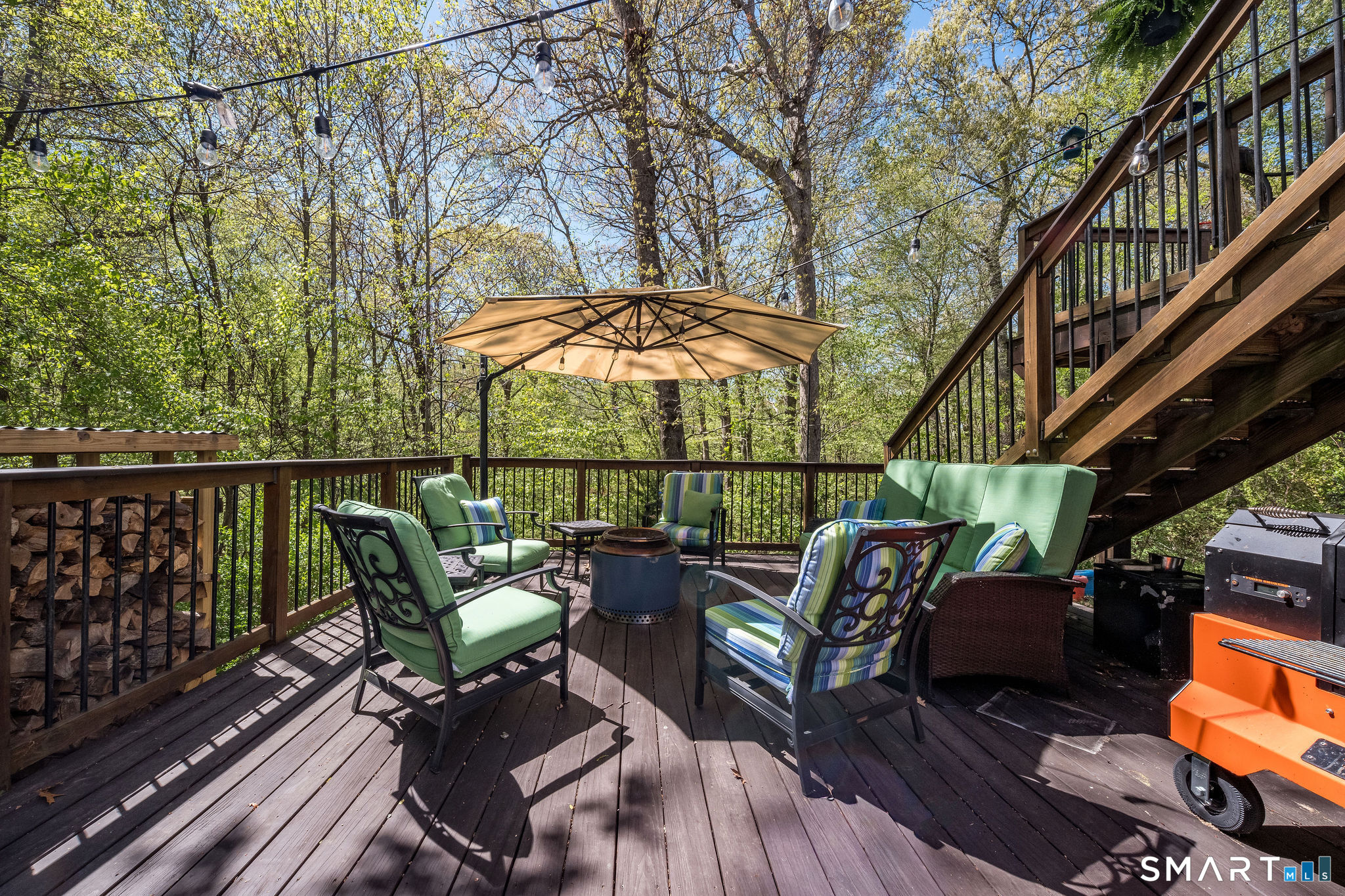 11 White Oak Lane