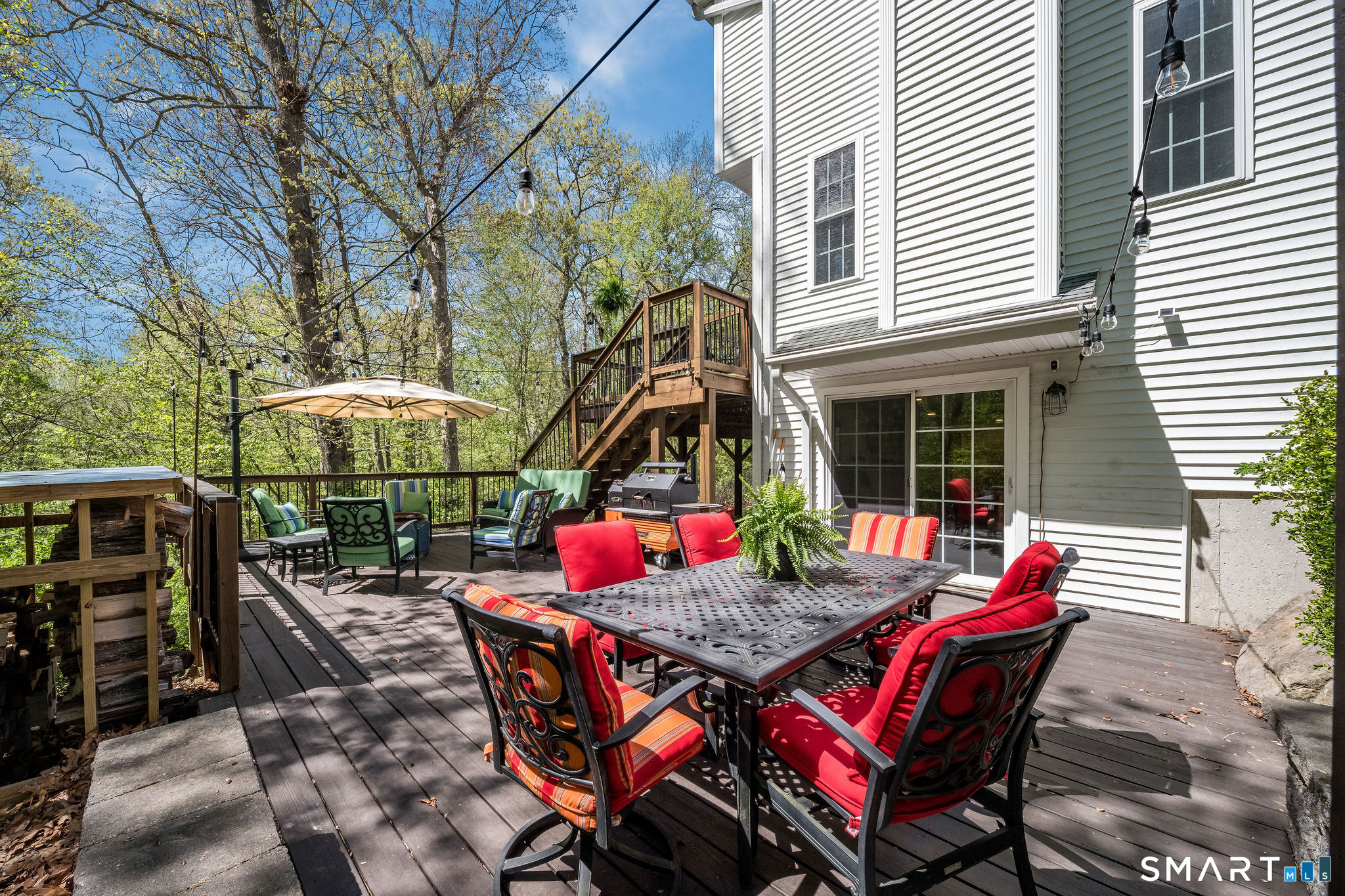 11 White Oak Lane