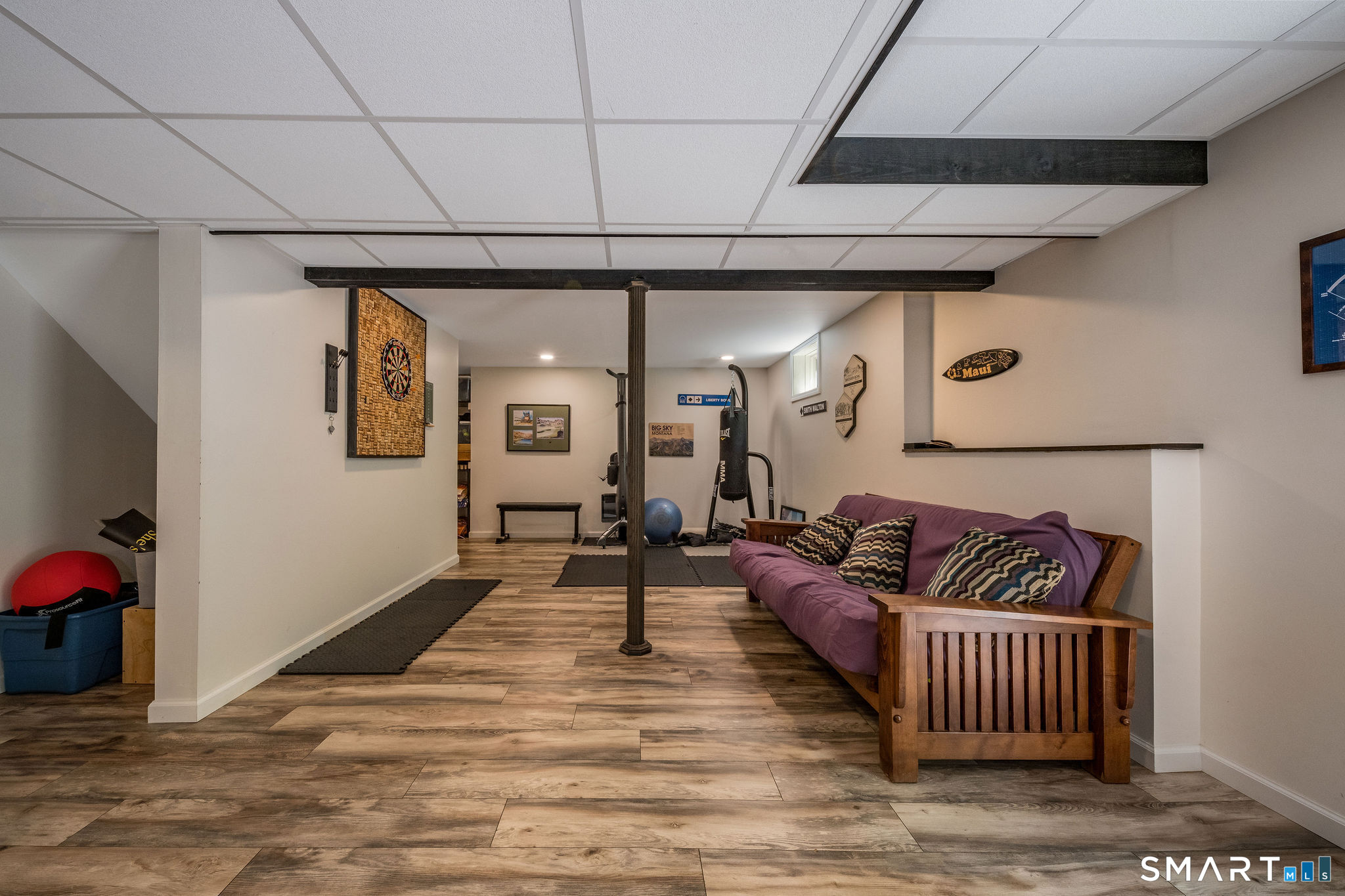 11 White Oak Lane