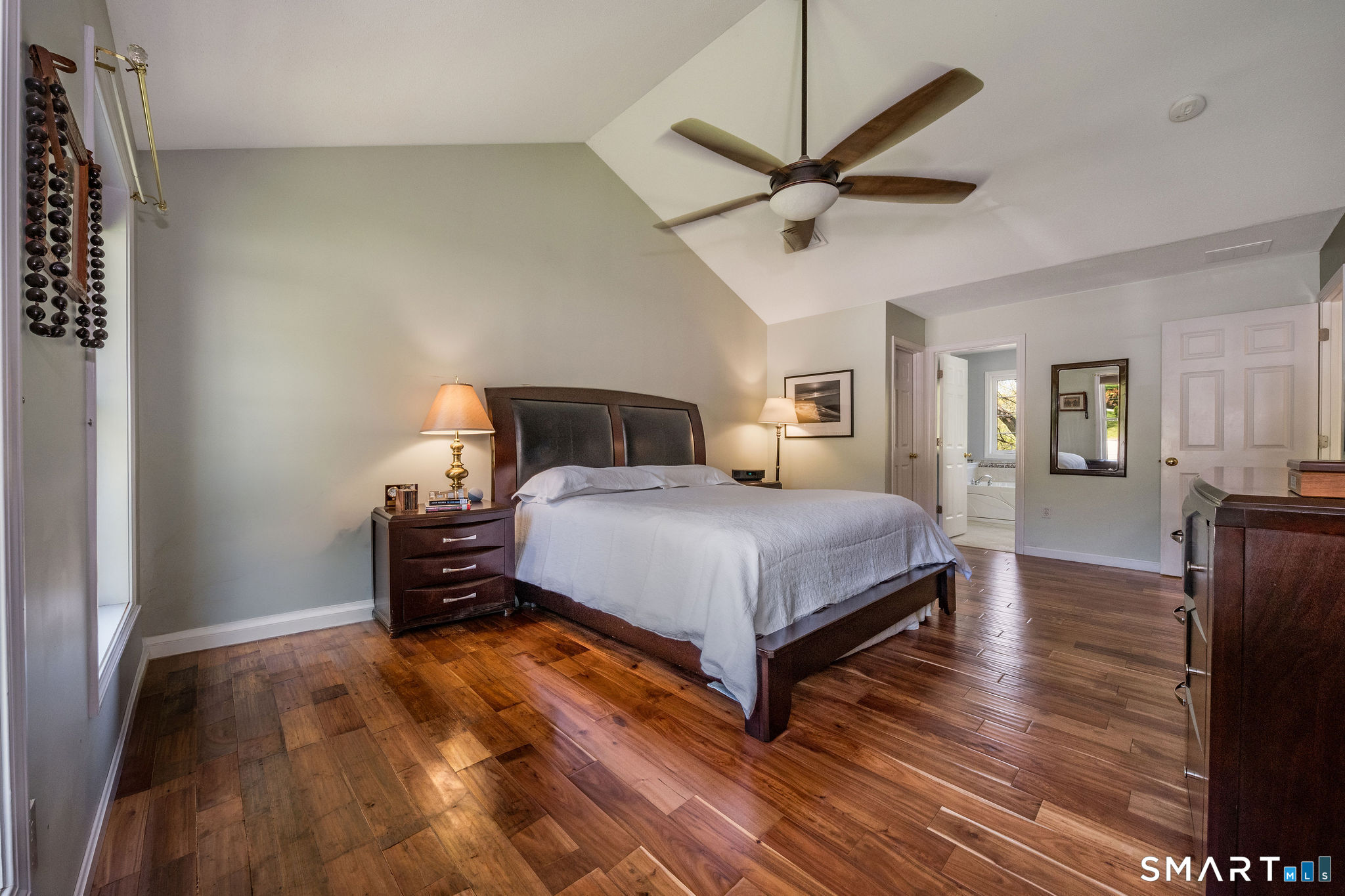 11 White Oak Lane