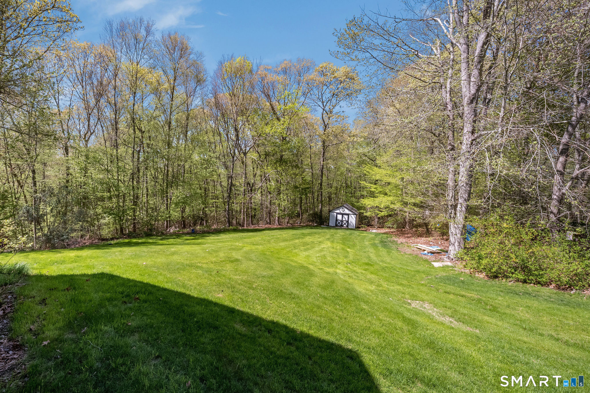 11 White Oak Lane