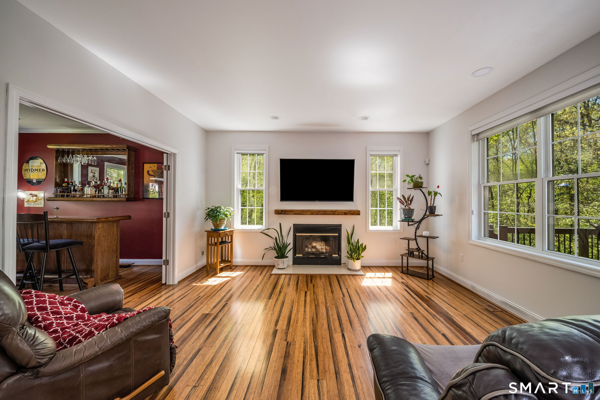 11 White Oak Lane