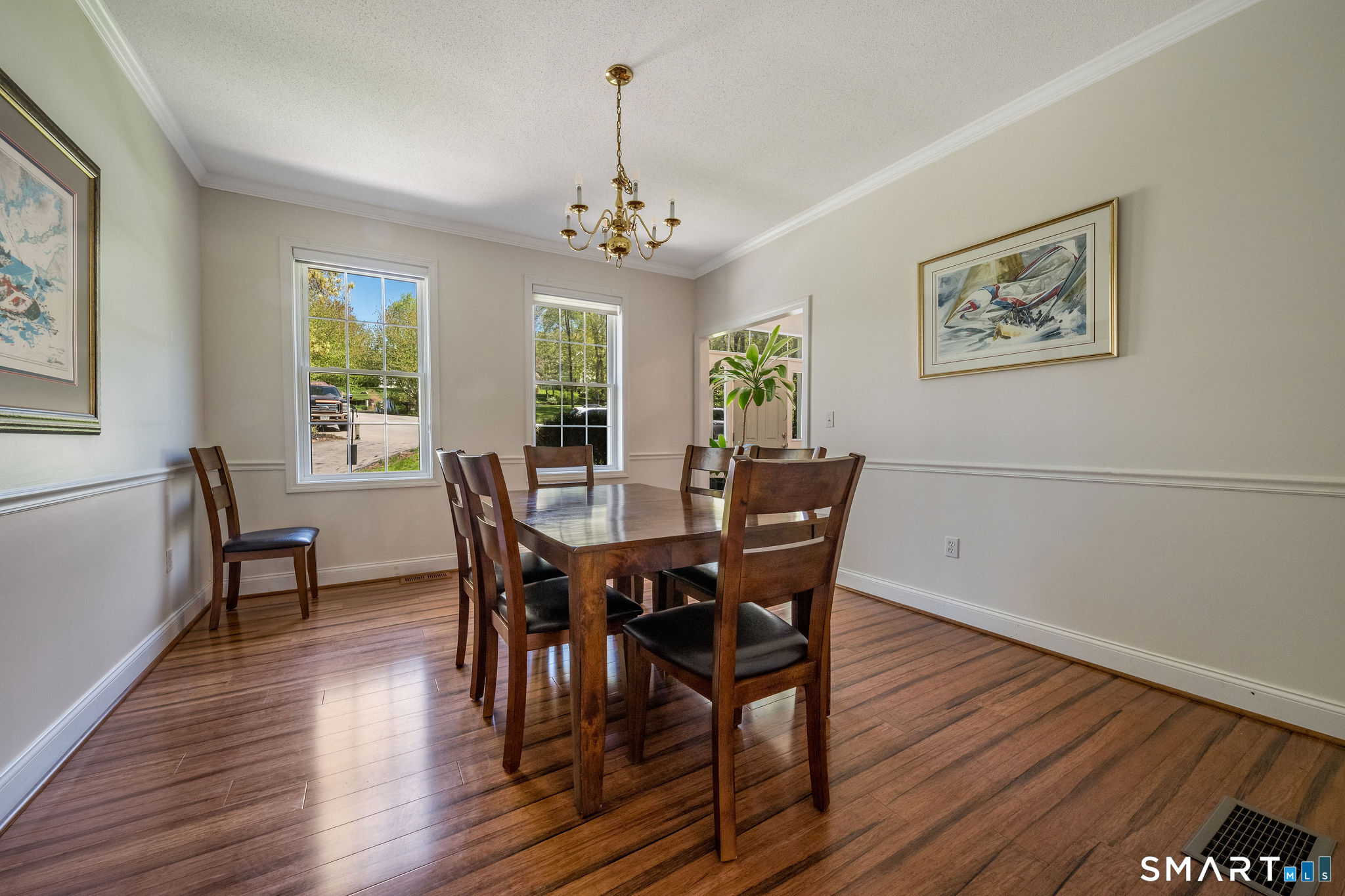 11 White Oak Lane