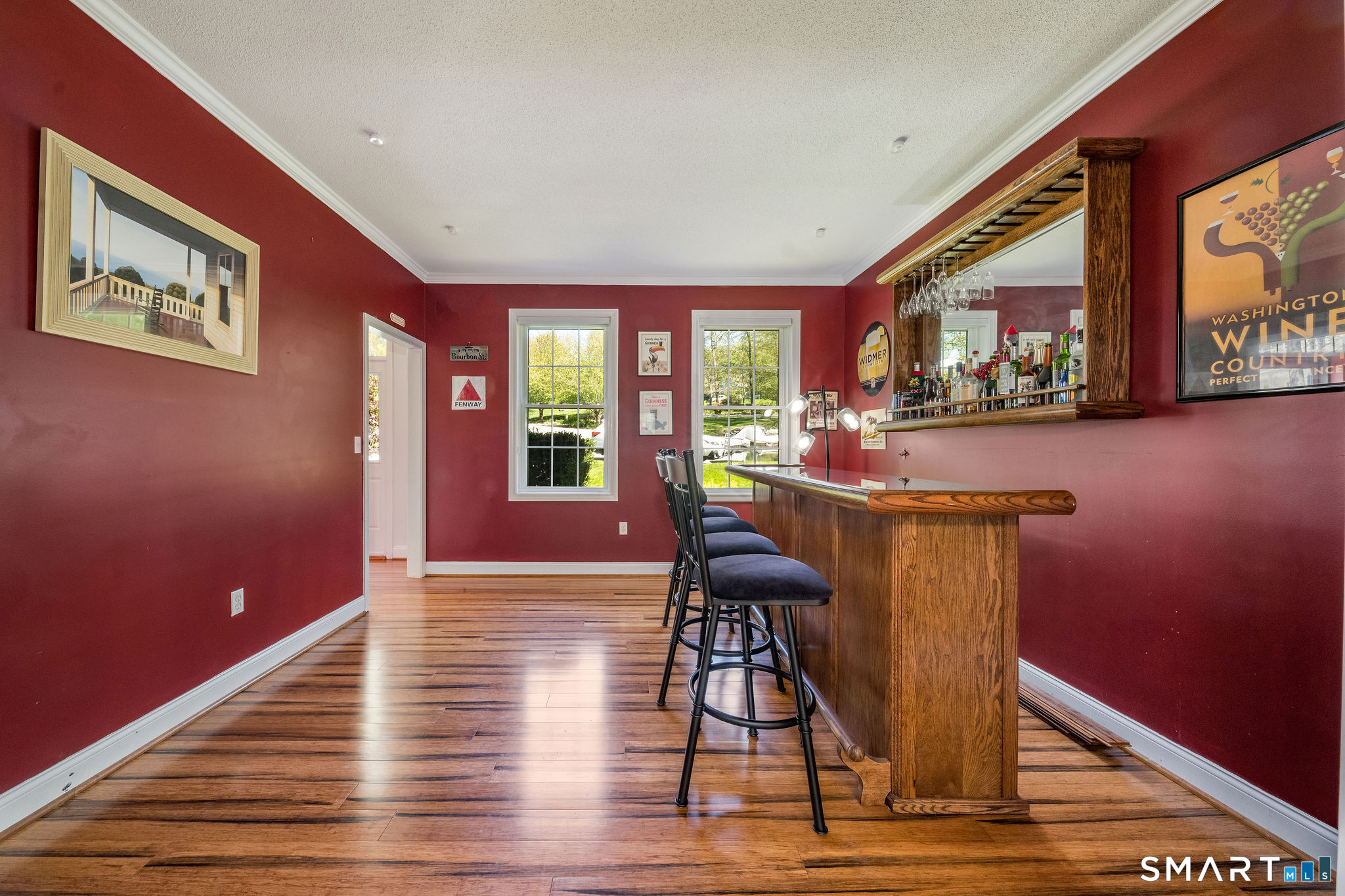 11 White Oak Lane