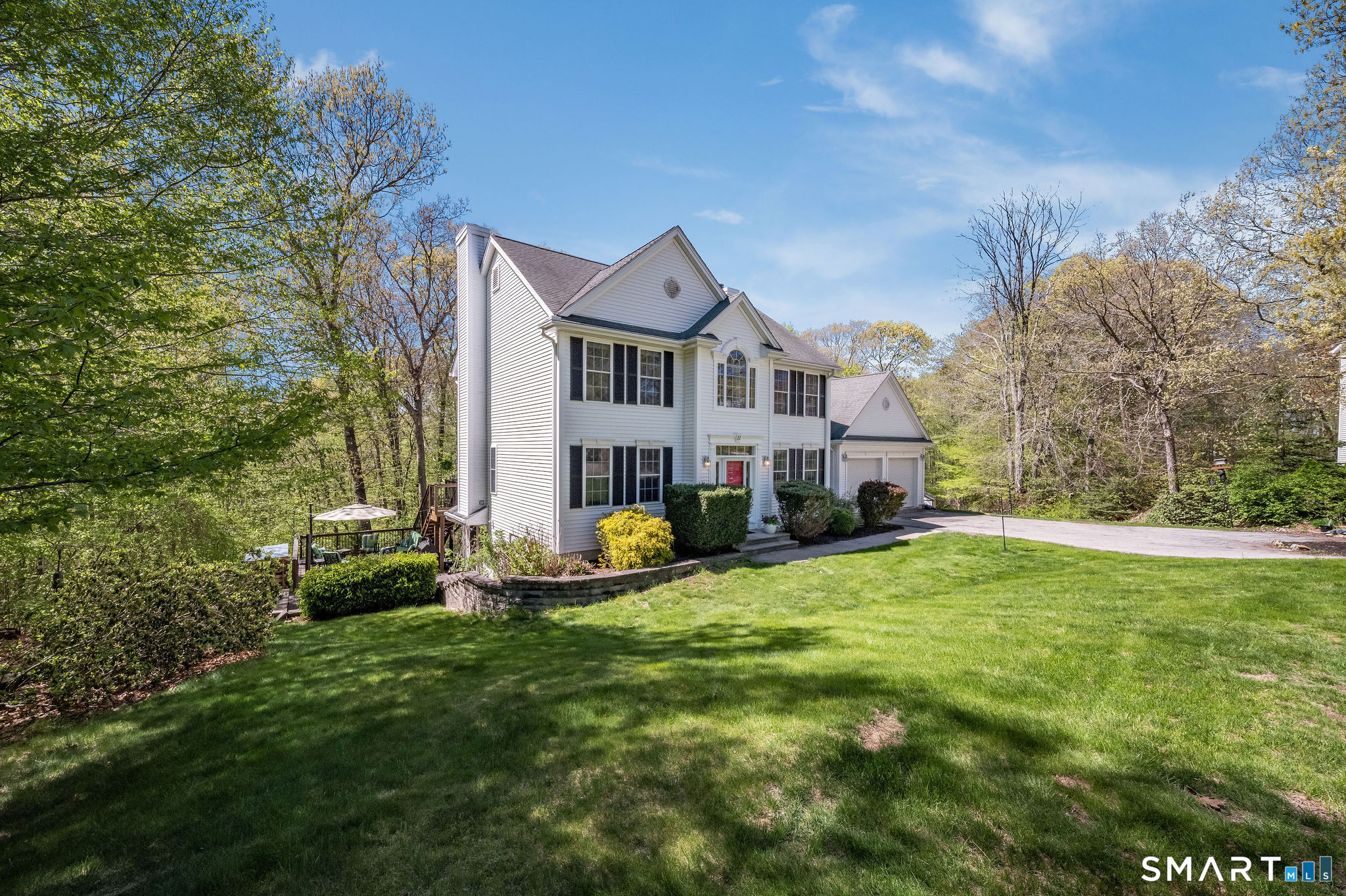 11 White Oak Lane