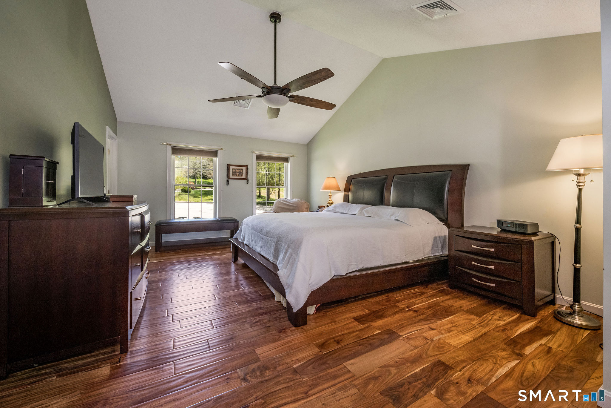 11 White Oak Lane