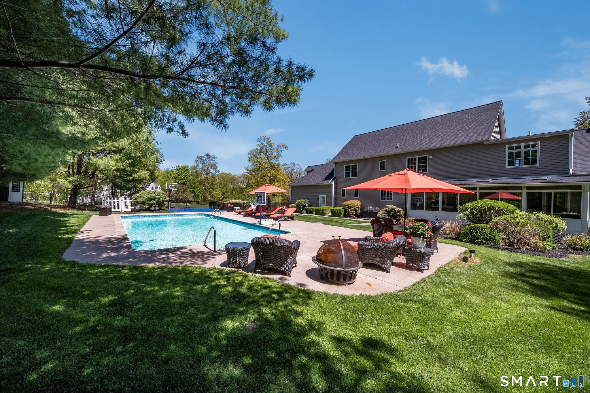 170 Devonshire Lane