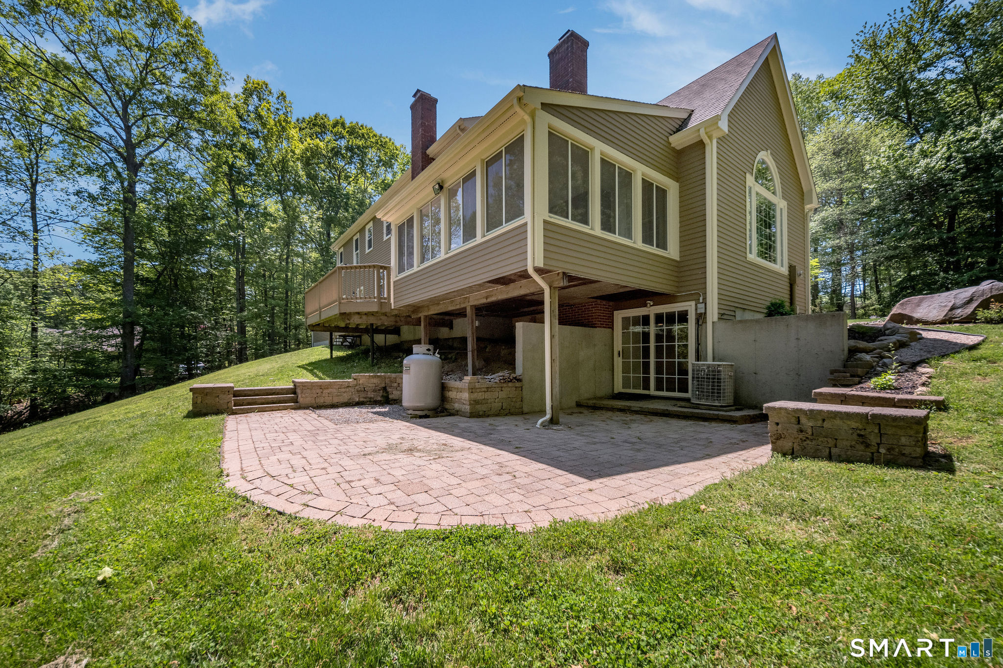 118 Genesee Lane