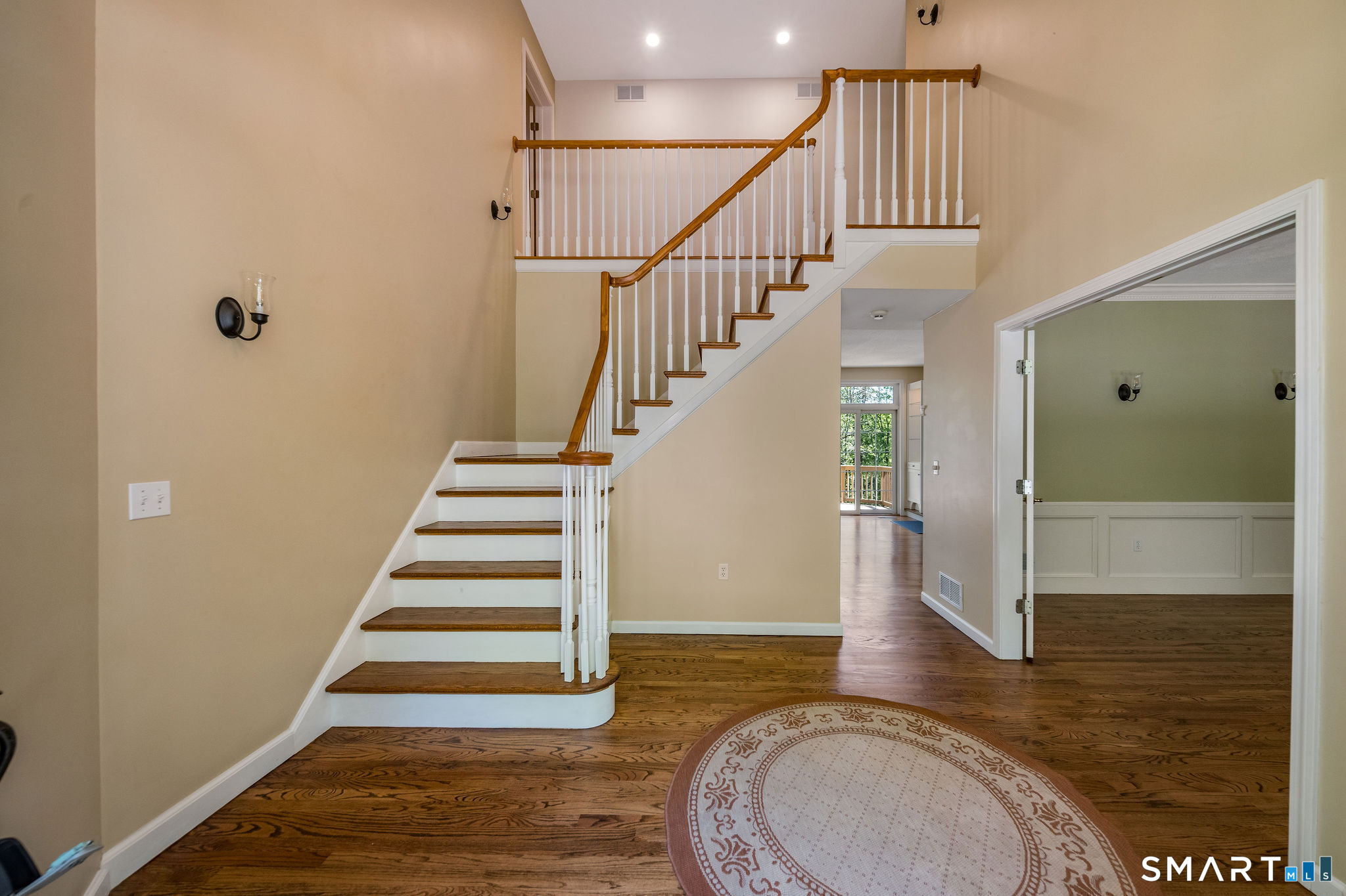 118 Genesee Lane