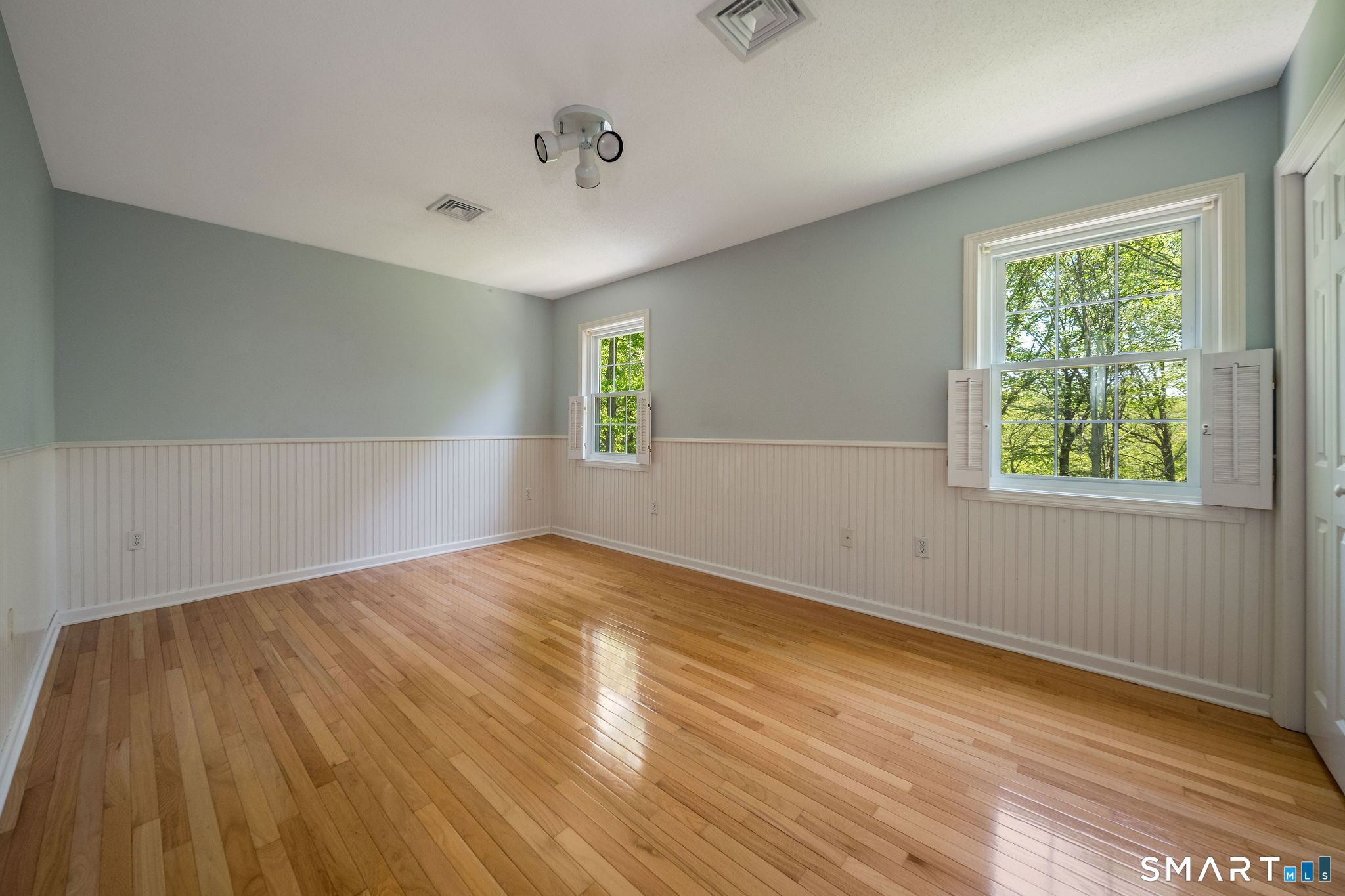 118 Genesee Lane