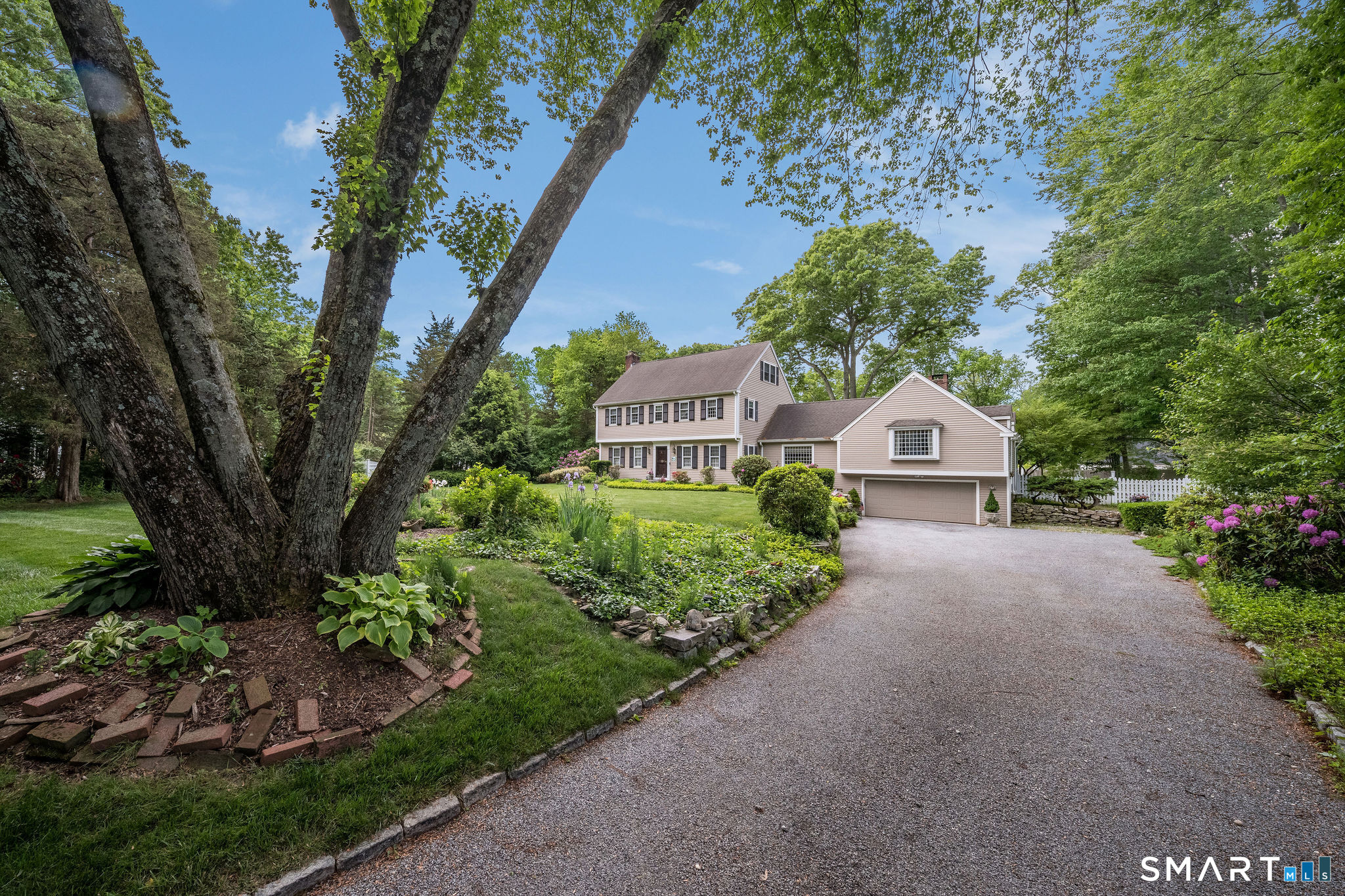 9 Randi Drive