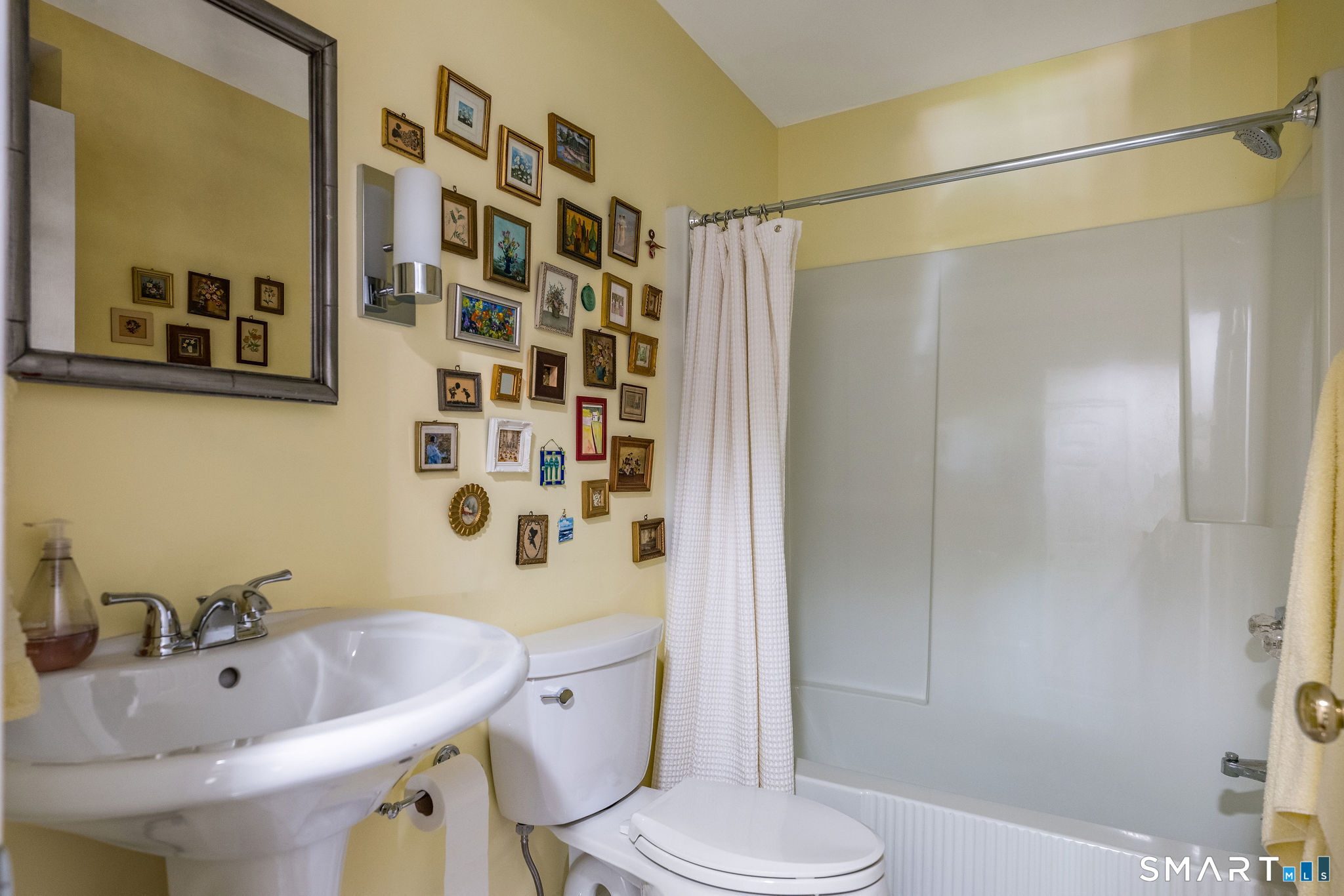 40 Hampshire Road Unit: 40