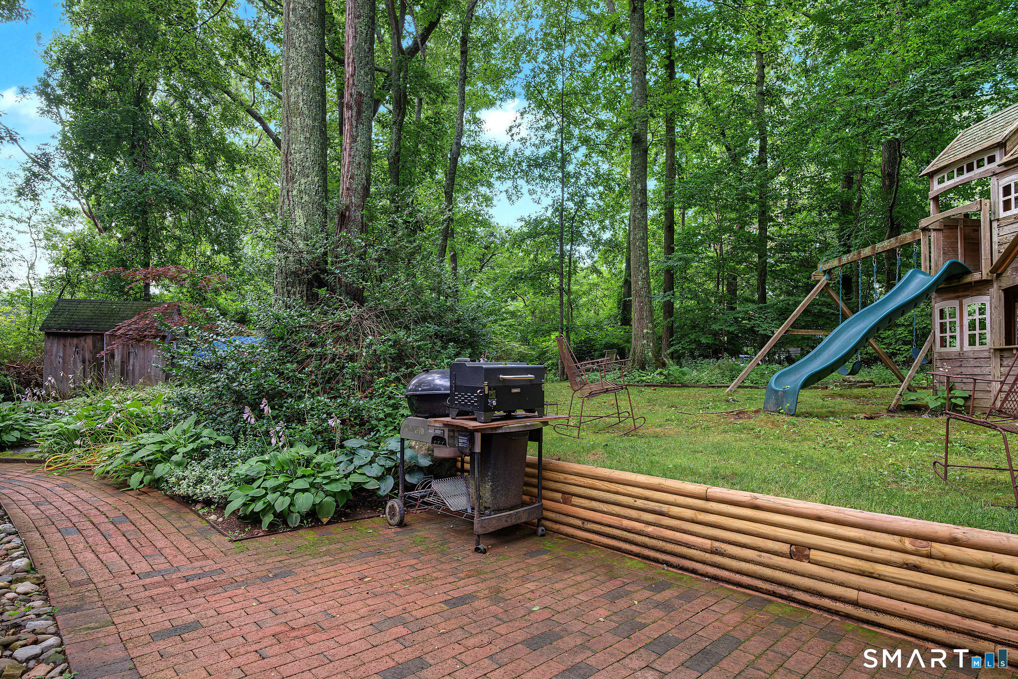 25 Knob Hill Road