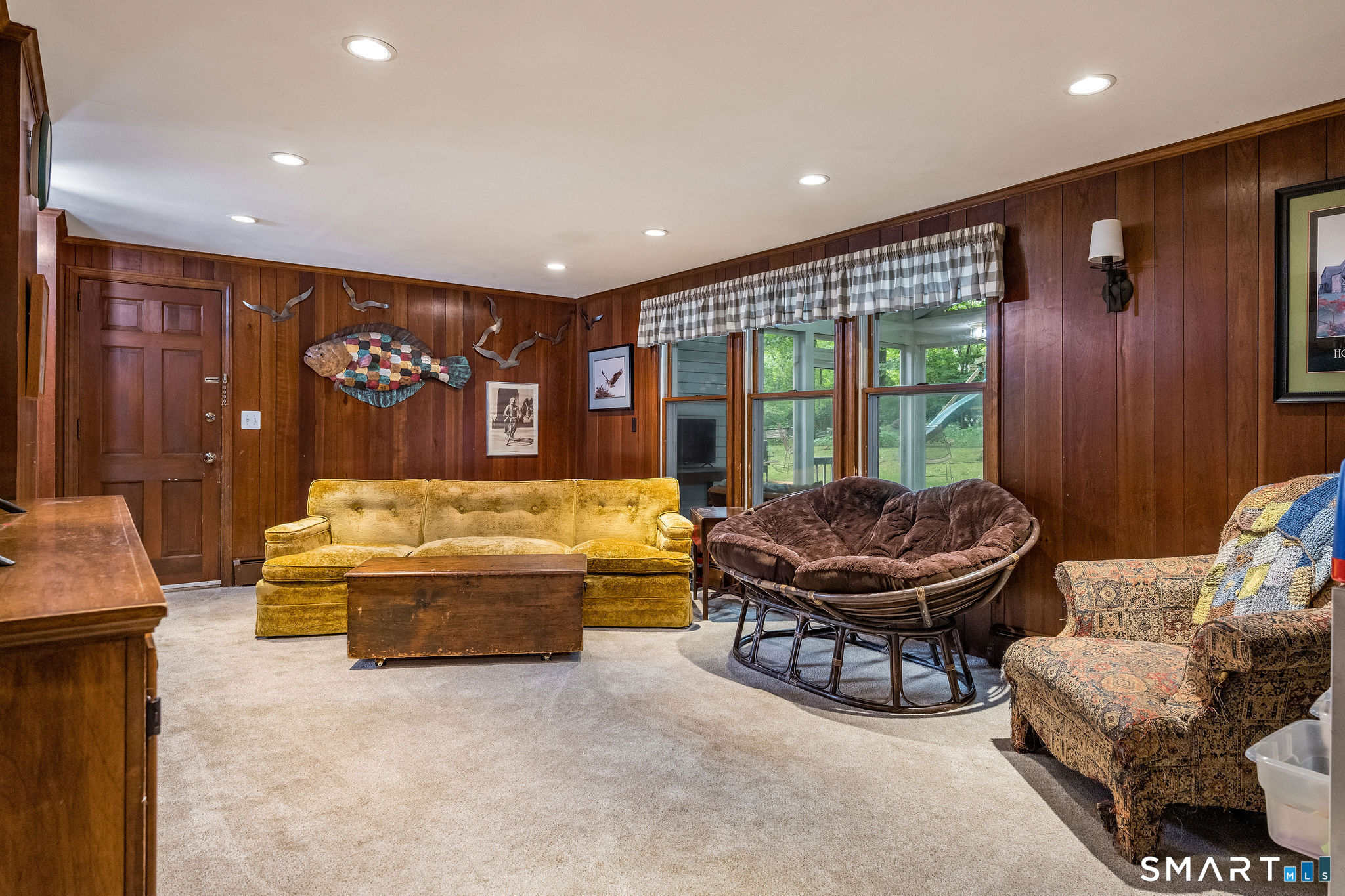 25 Knob Hill Road
