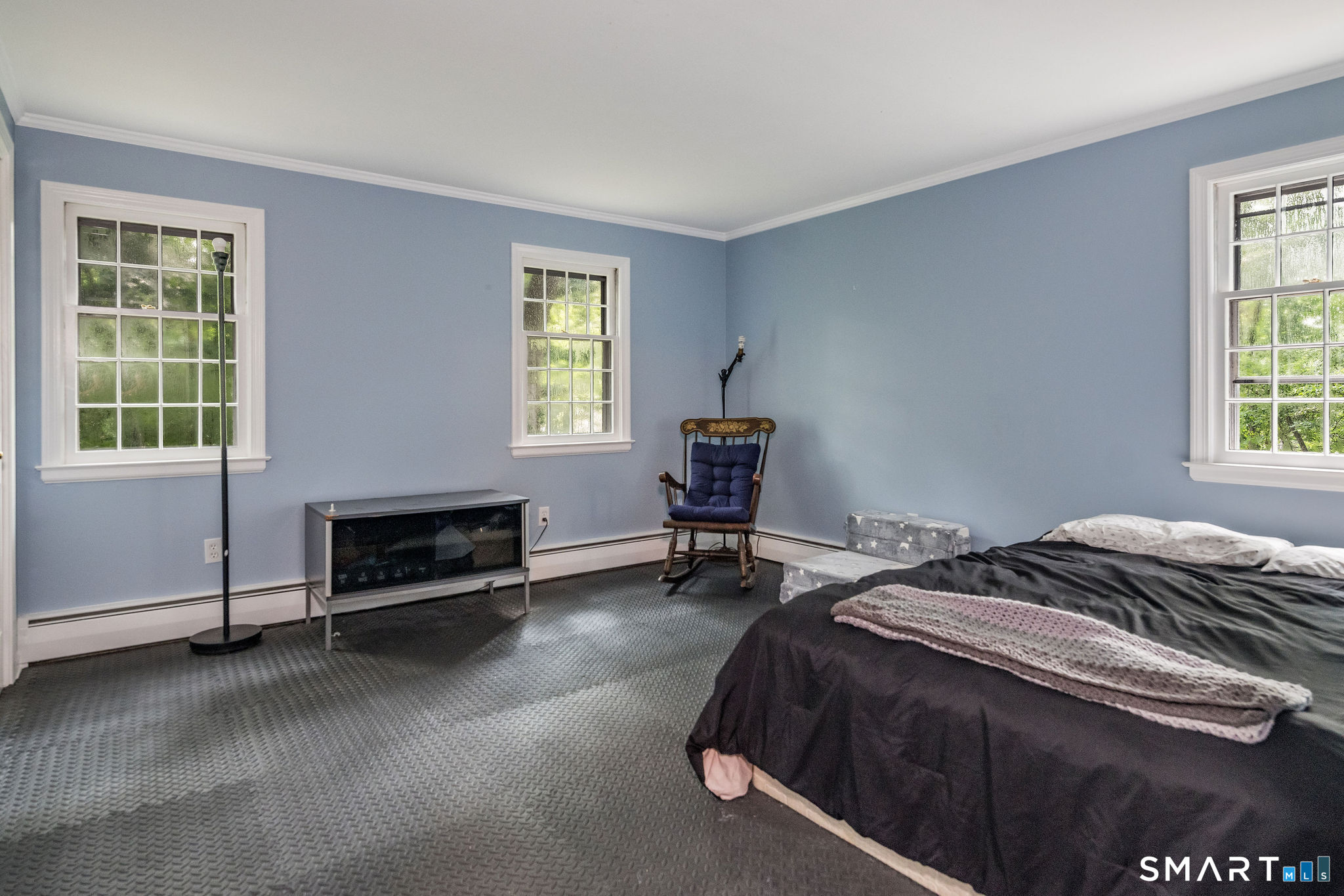 25 Knob Hill Road