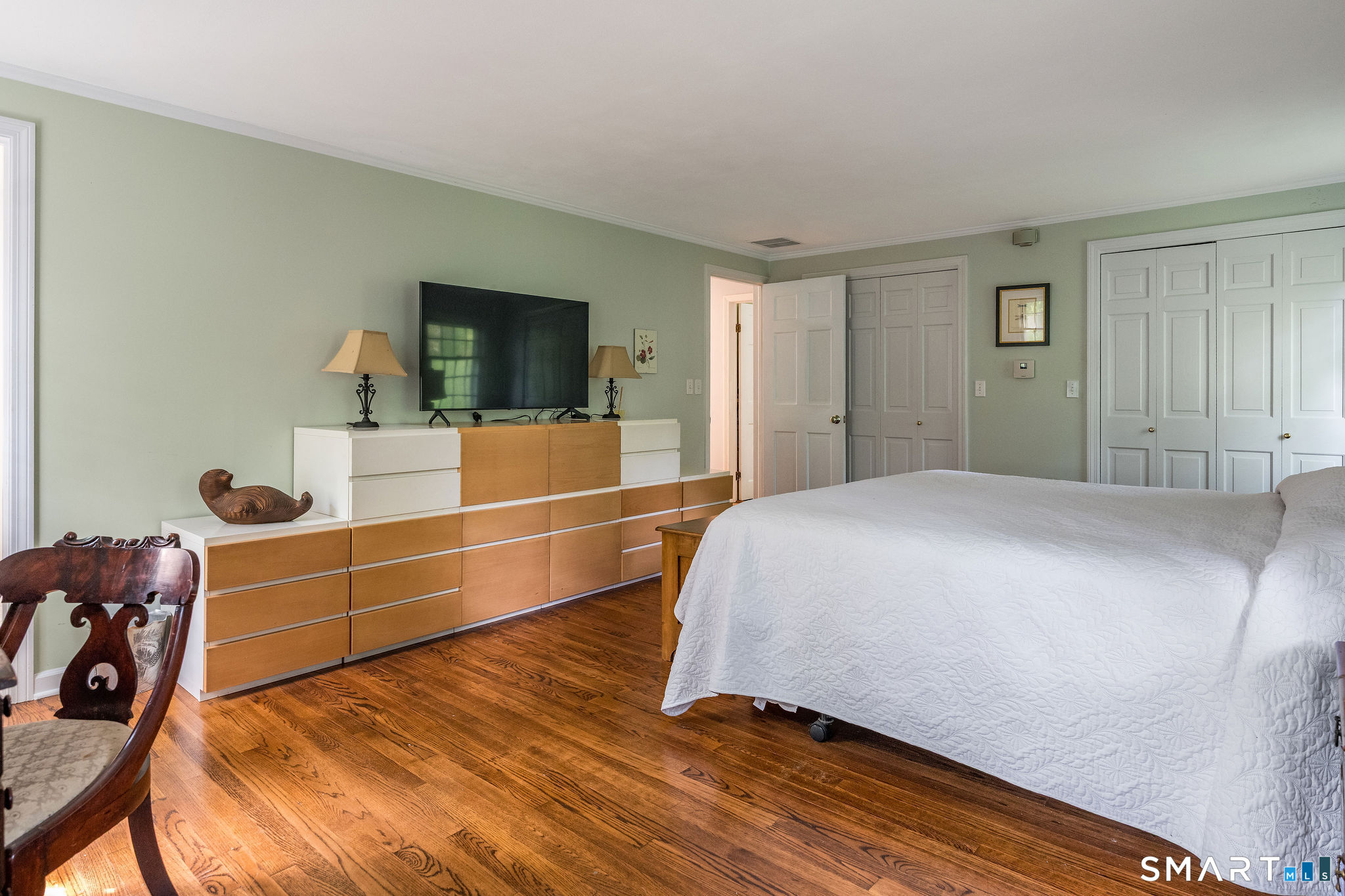 25 Knob Hill Road