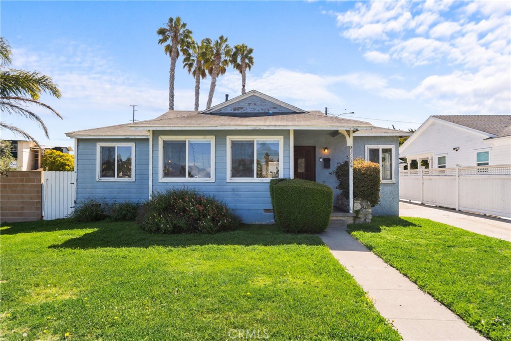 23902 Janet Lane