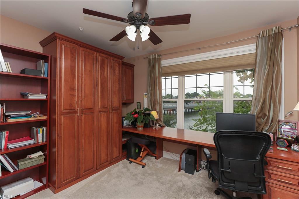 955 Bolling Avenue, Unit 207