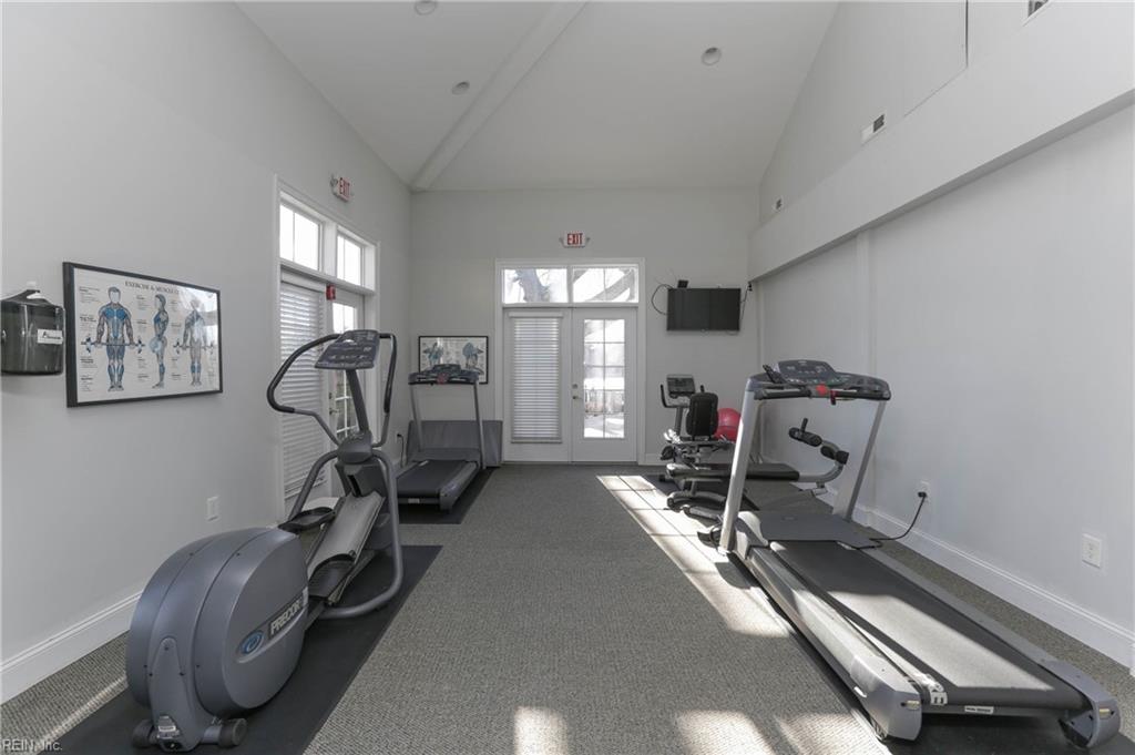 955 Bolling Avenue, Unit 207