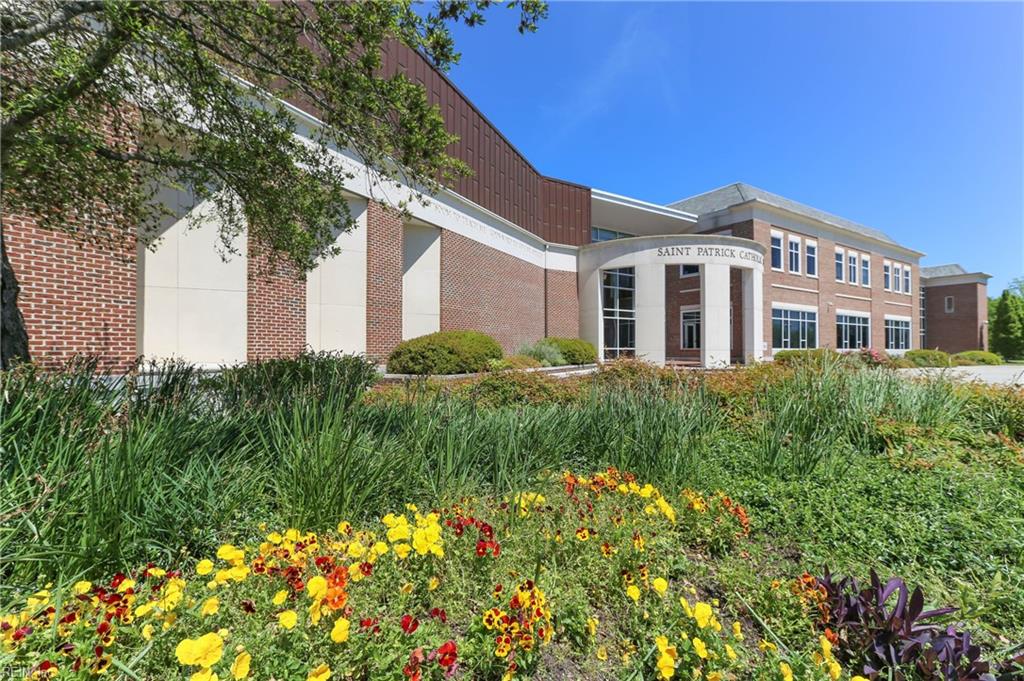 955 Bolling Avenue, Unit 207