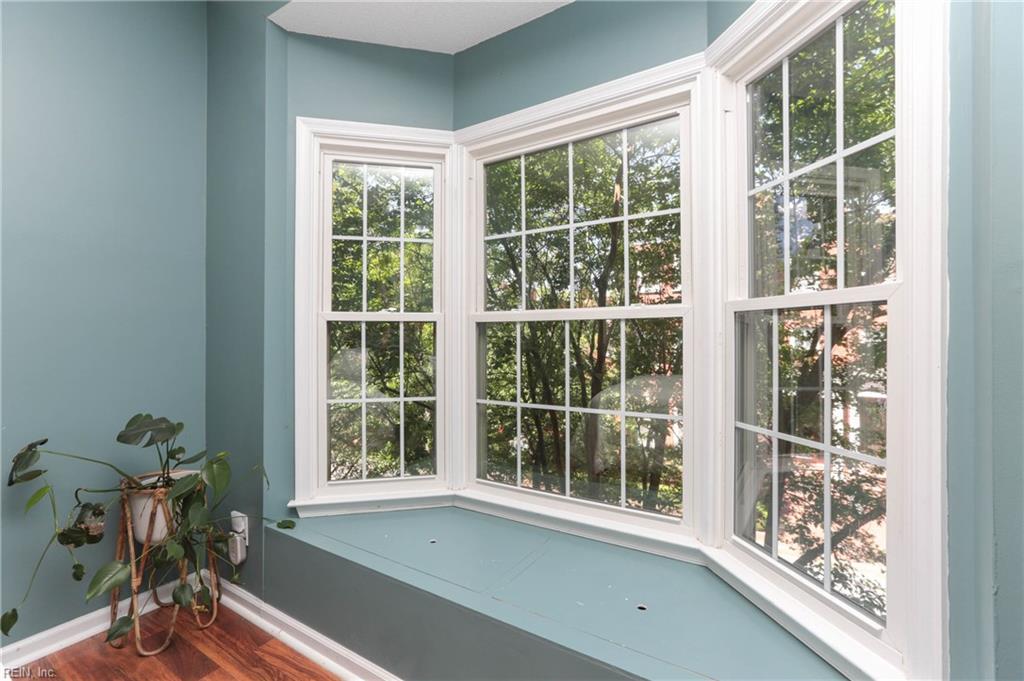 300 Yarmouth Street, Unit 323