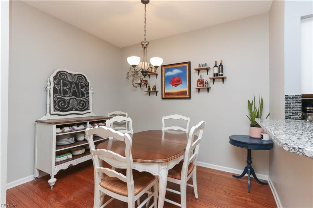 300 Yarmouth Street, Unit 323