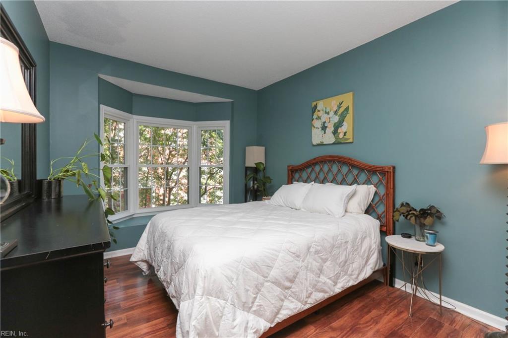 300 Yarmouth Street, Unit 323