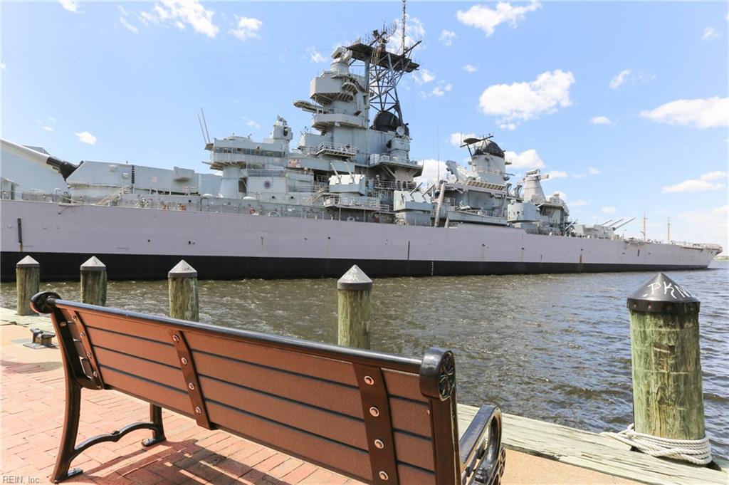 300 Yarmouth Street, Unit 323