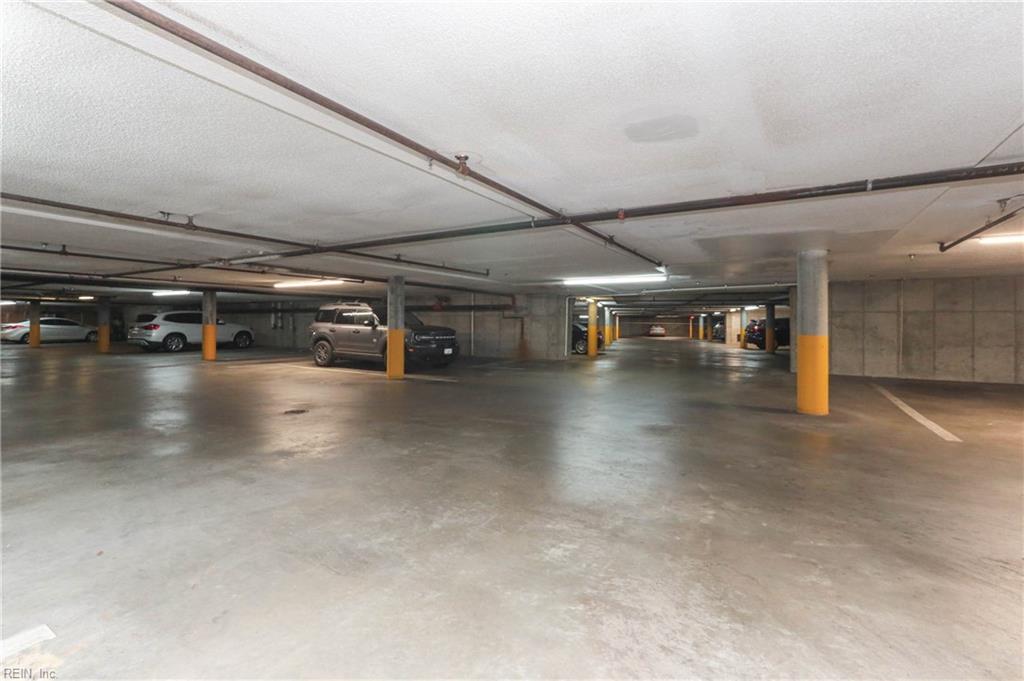 300 Yarmouth Street, Unit 323