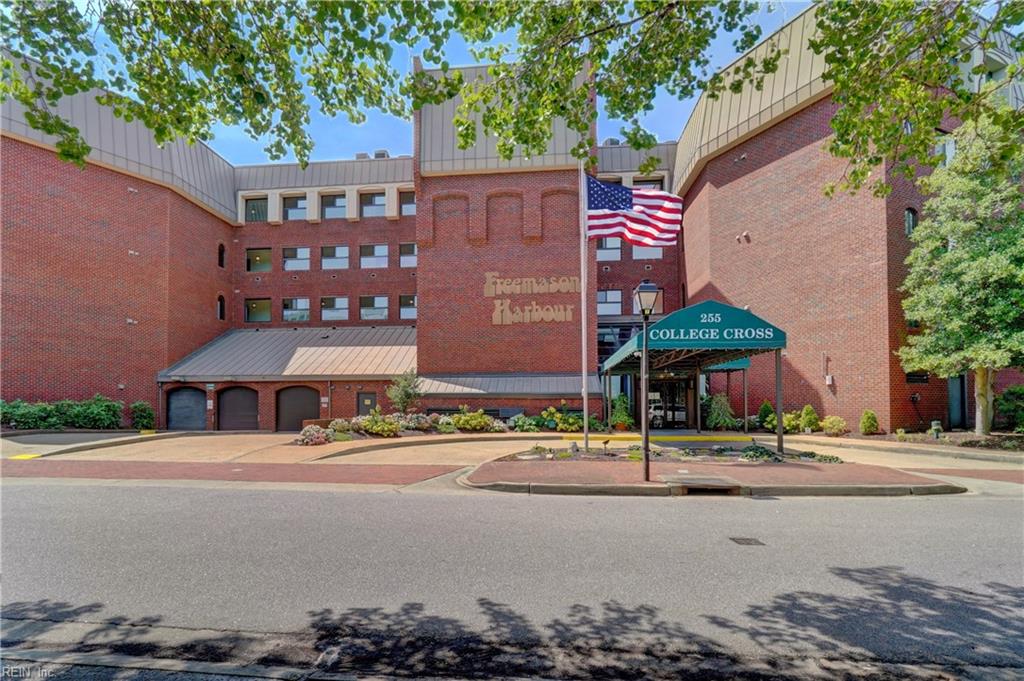 255 College Cross, Unit 68