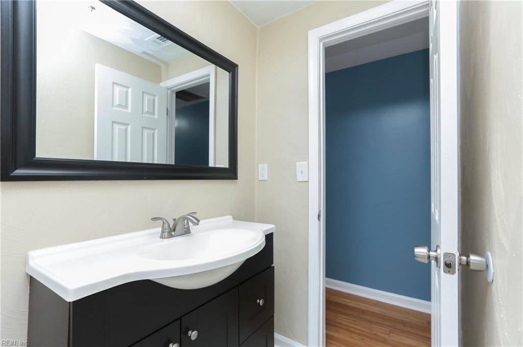 2213 Long Ridge Road