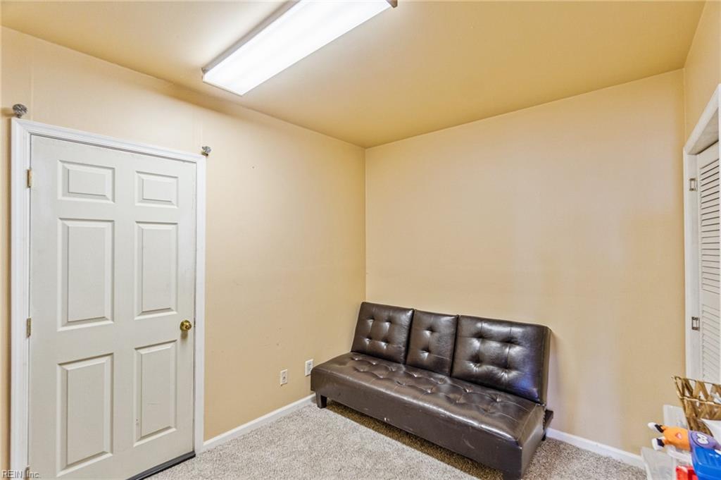 5187 Cypress Point CIR 109