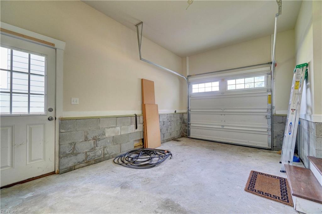 1553 West 41st Street