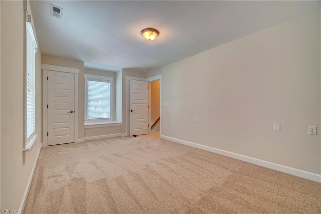 1553 West 41st Street