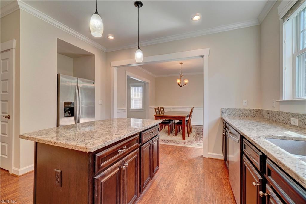 1553 West 41st Street