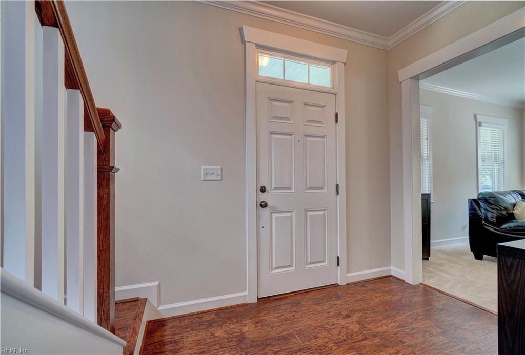 1553 West 41st Street