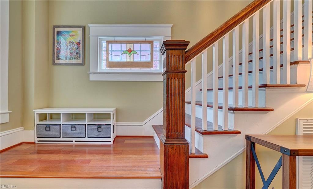 1318 Stockley Gardens