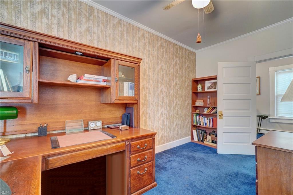 1318 Stockley Gardens